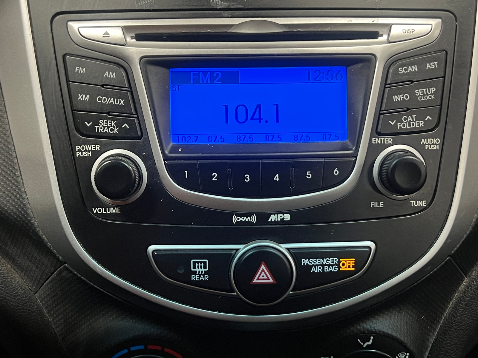 Thumbnail: 2012 Hyundai Accent - 4