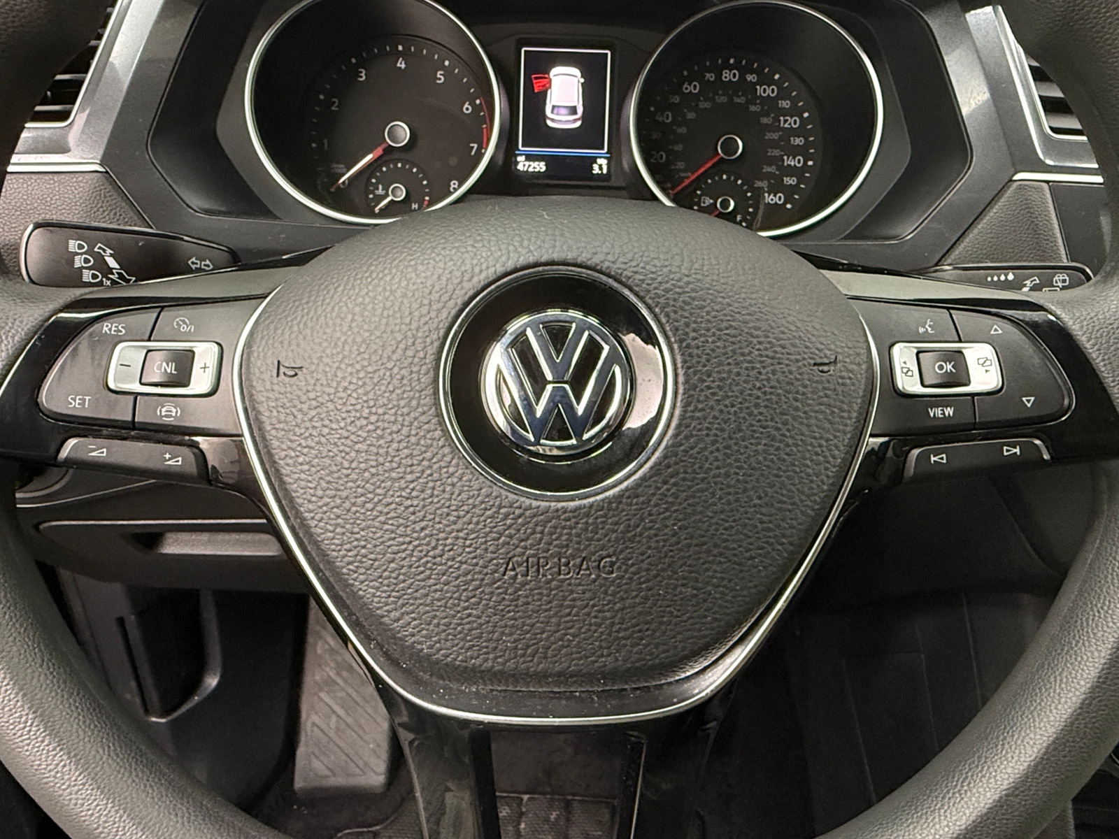 Thumbnail: 2020 Volkswagen Tiguan - 5