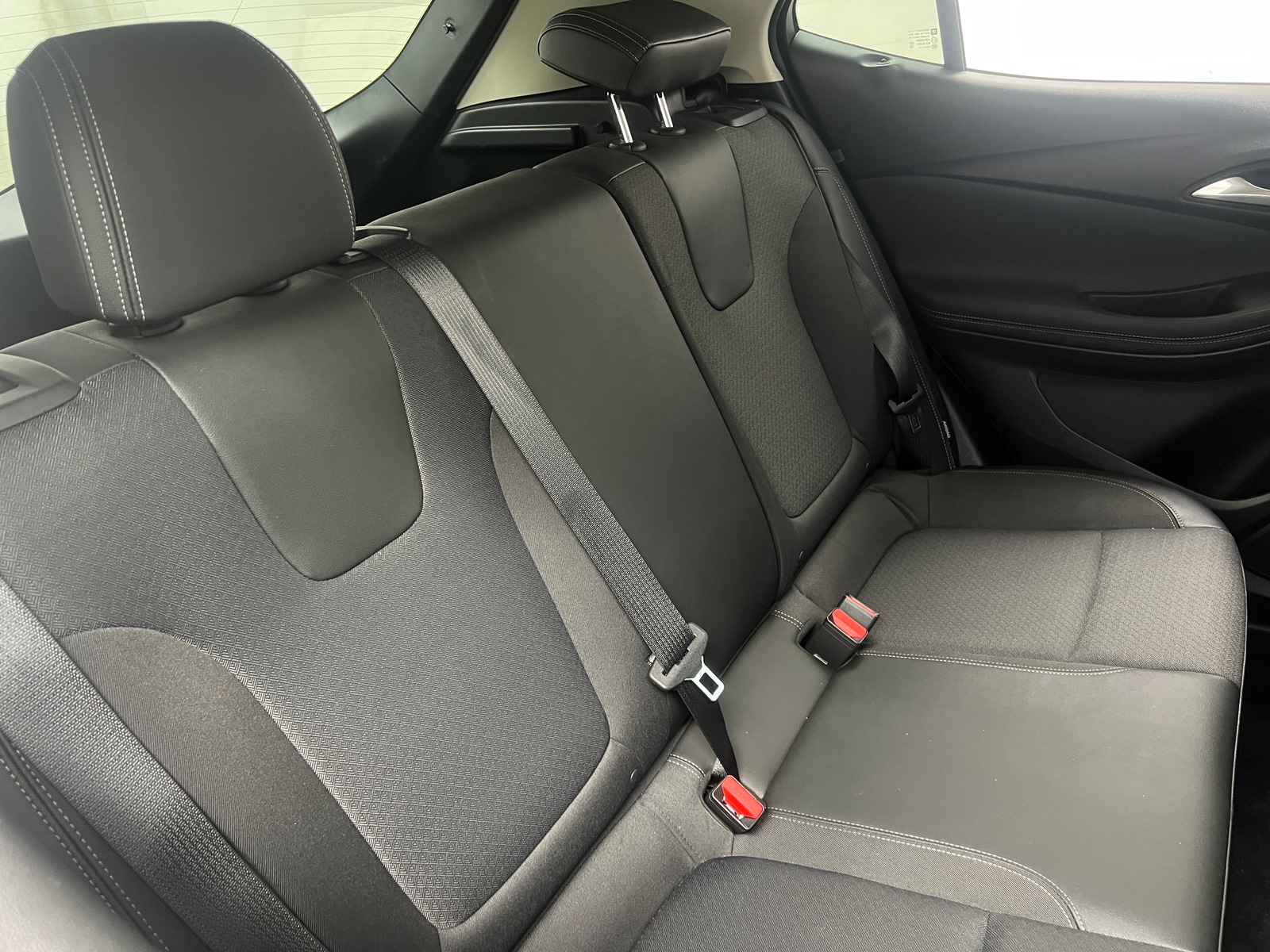 Thumbnail: 2025 Buick Encore GX - 5