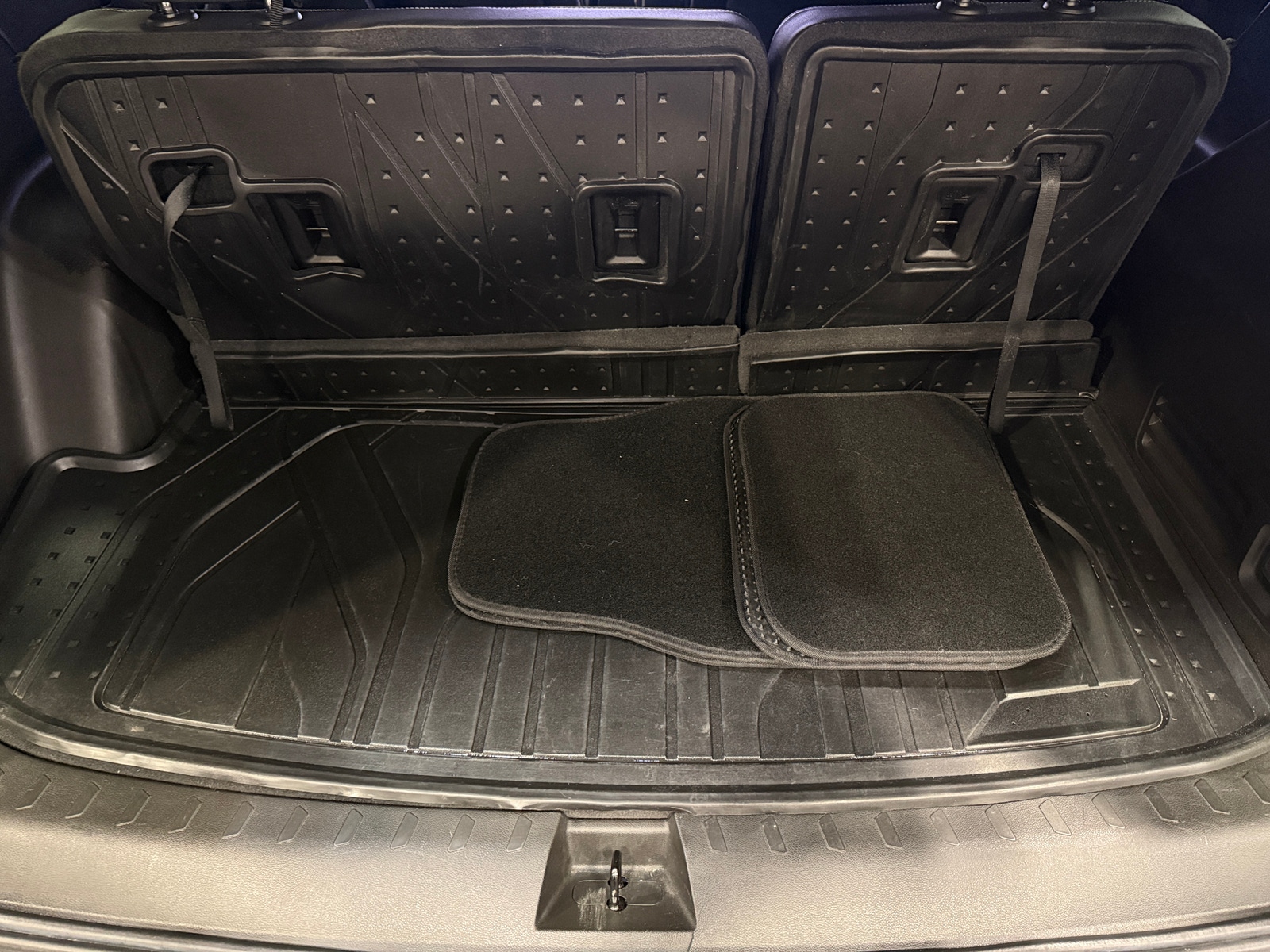 Thumbnail: 2023 Chevrolet Traverse - 6