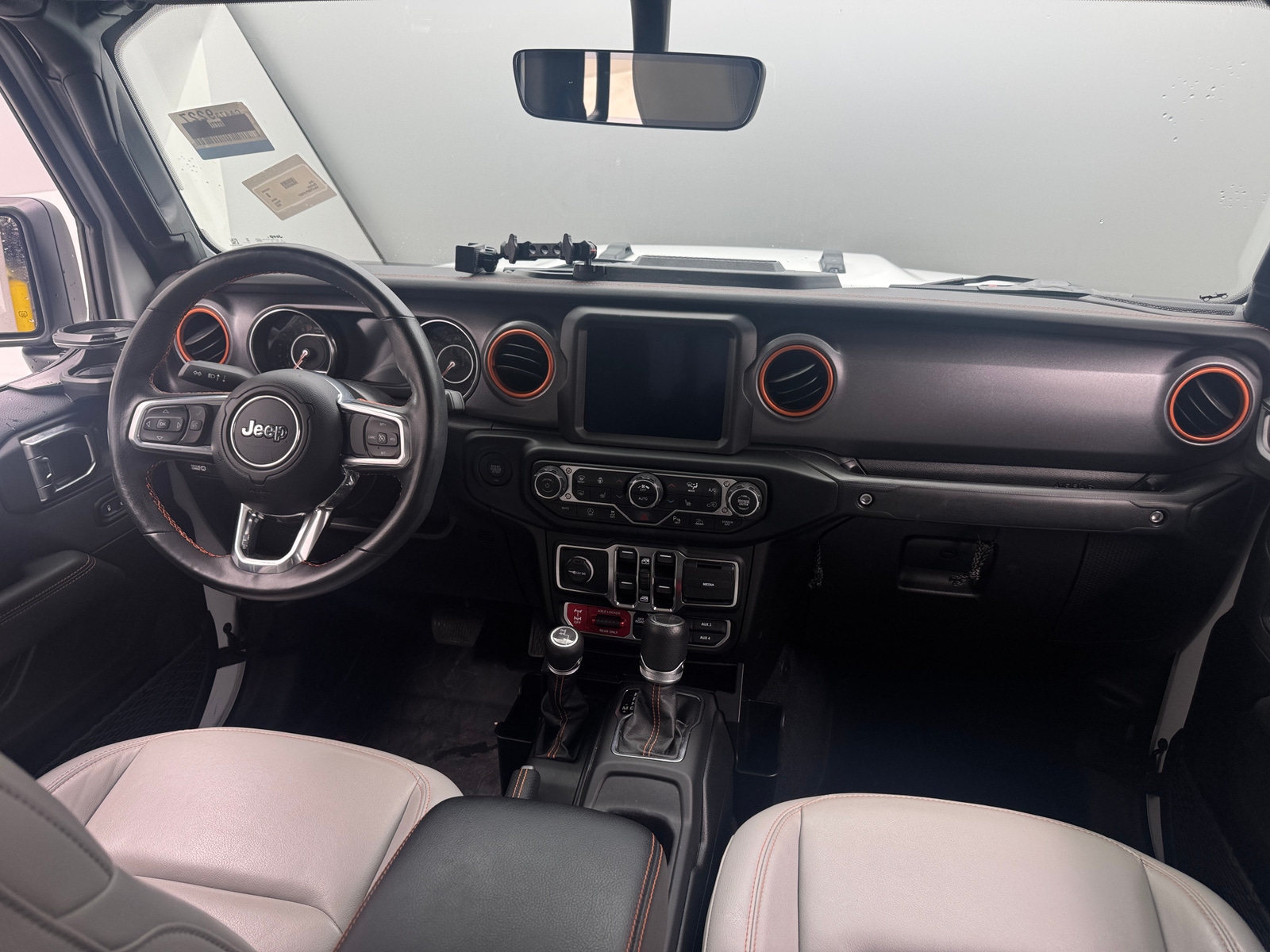 Thumbnail: 2023 Jeep Gladiator - 2