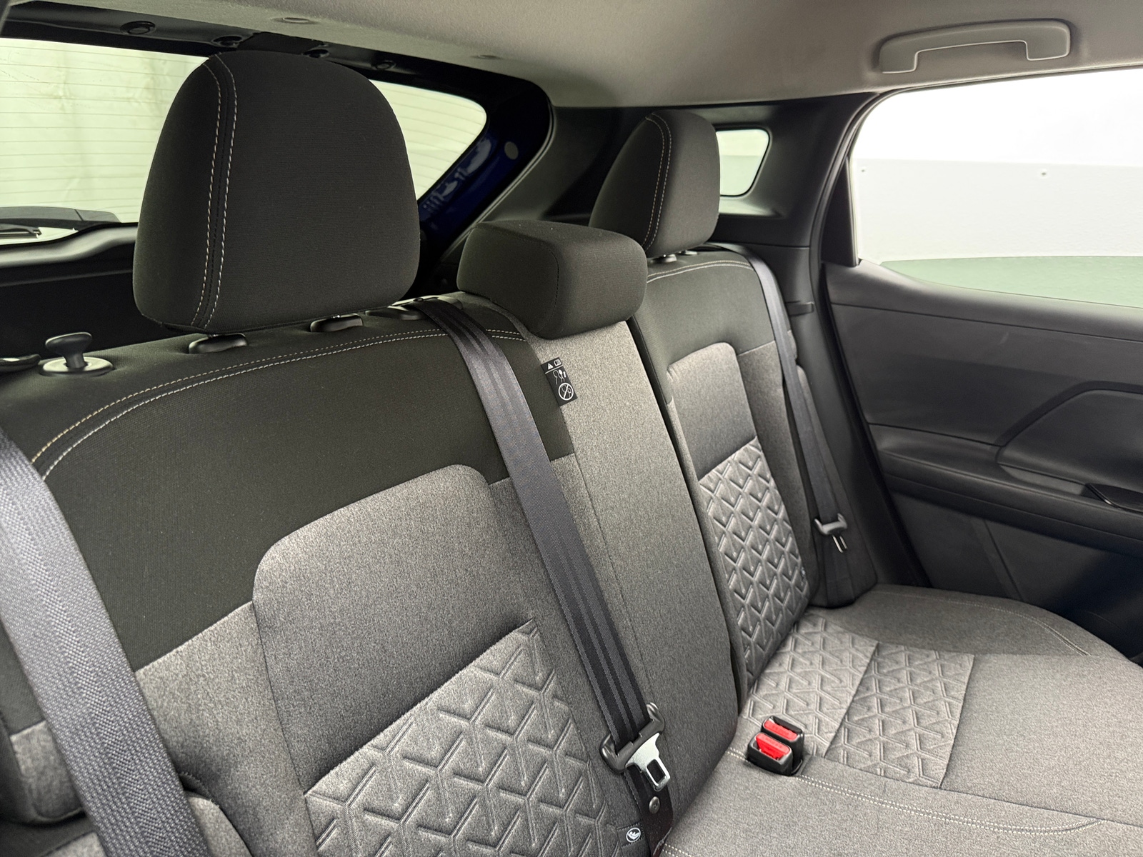 Thumbnail: 2025 Nissan Kicks - 6