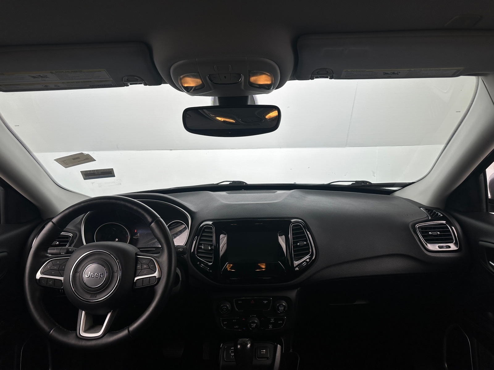 Thumbnail: 2018 Jeep Compass - 3