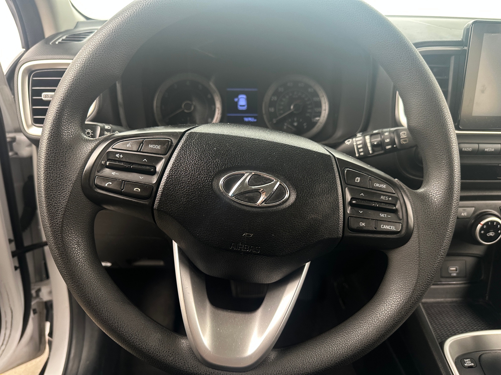 Thumbnail: 2021 Hyundai Venue - 5