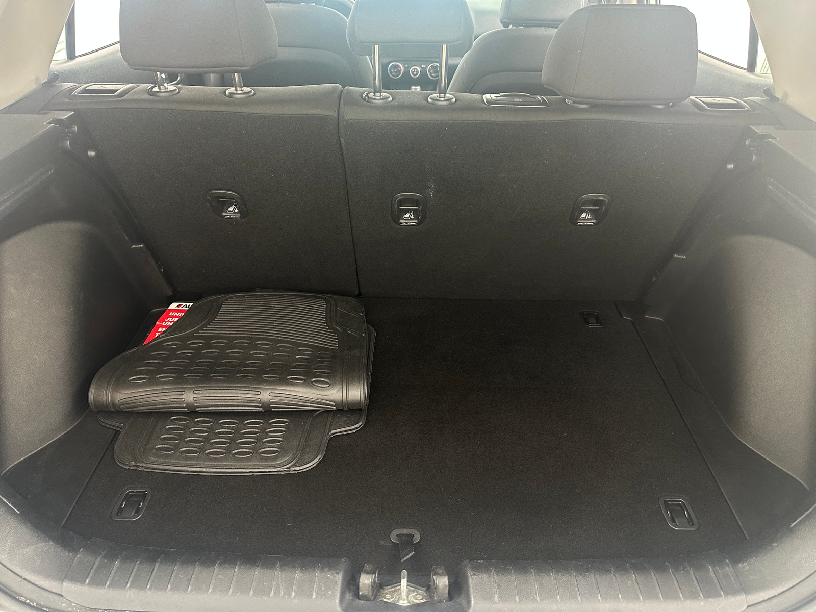 Thumbnail: 2021 Hyundai Venue - 7