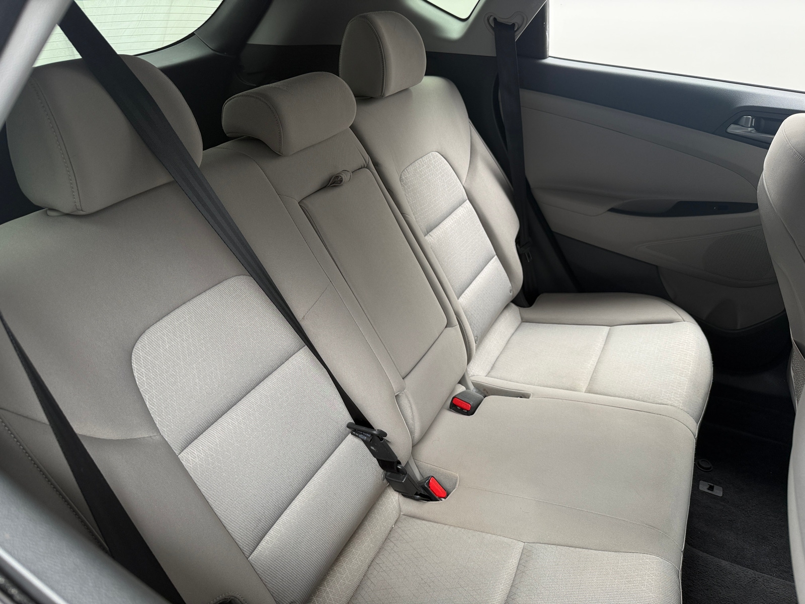 Thumbnail: 2016 Hyundai Tucson - 6