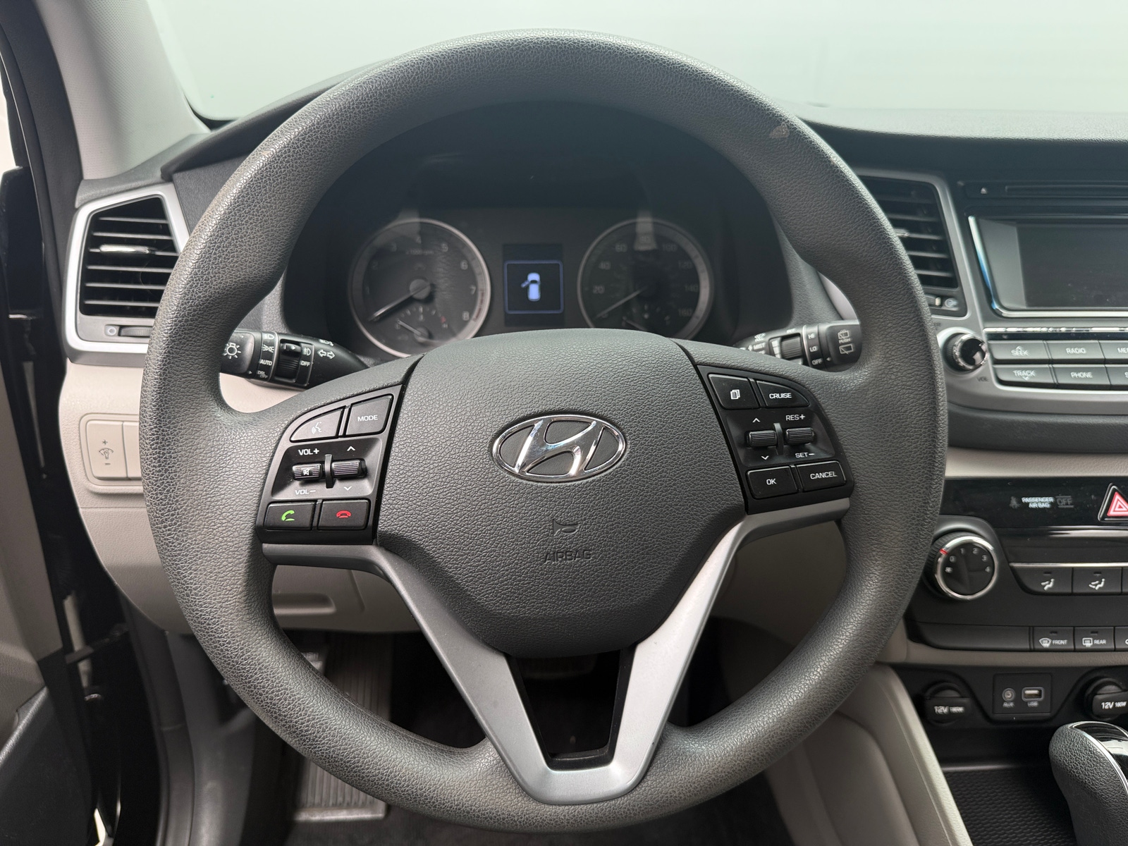 Thumbnail: 2016 Hyundai Tucson - 5