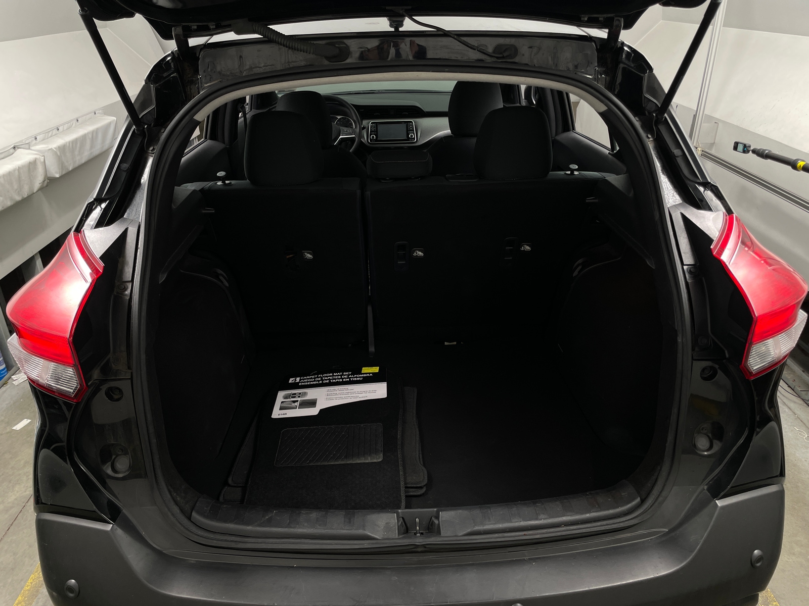 Thumbnail: 2020 Nissan Kicks - 7