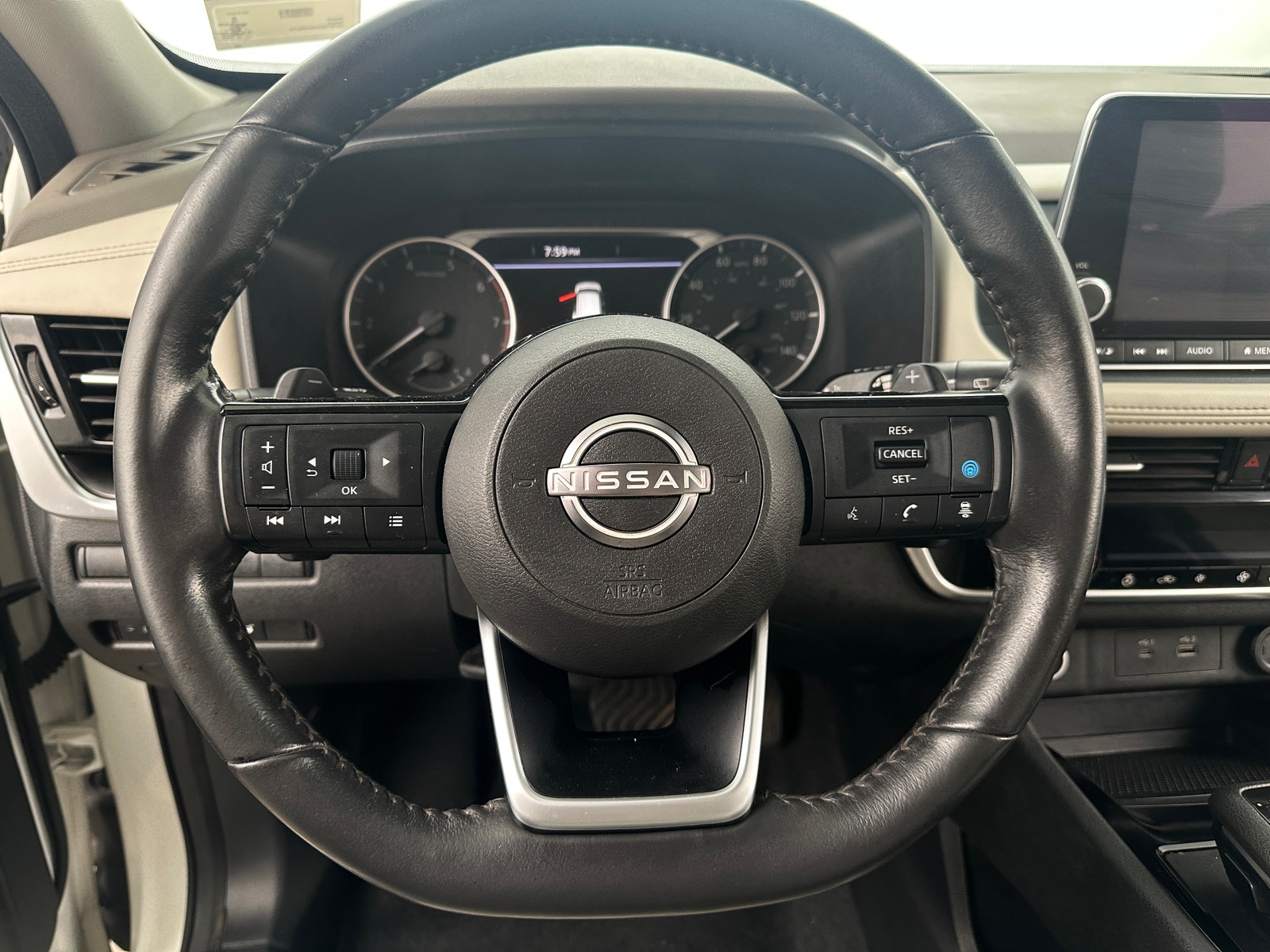 Thumbnail: 2022 Nissan Rogue - 5