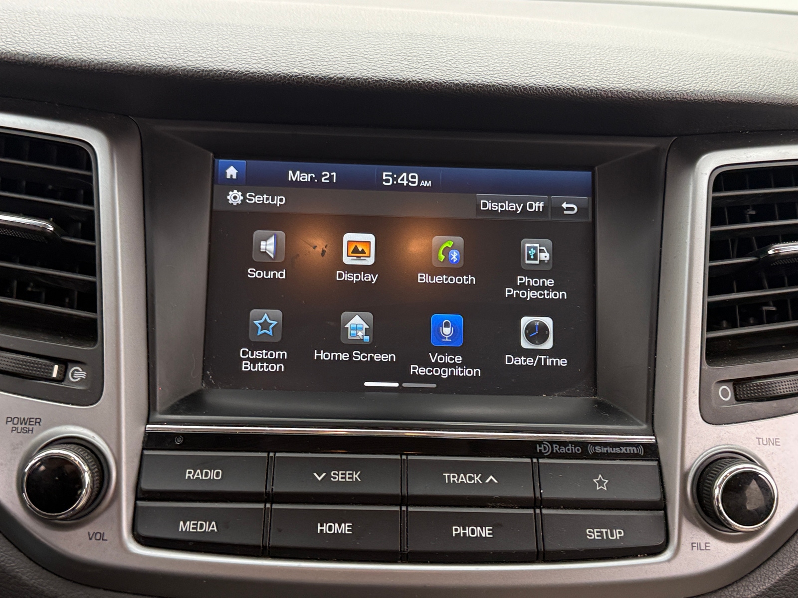 Thumbnail: 2018 Hyundai Tucson - 4