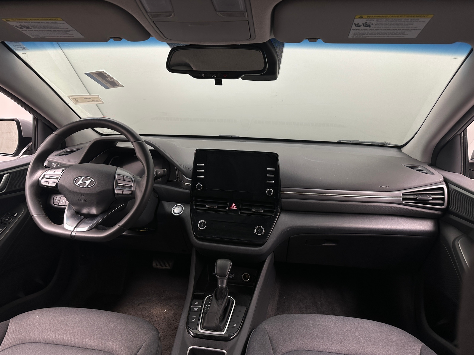 Thumbnail: 2022 Hyundai Ioniq - 3