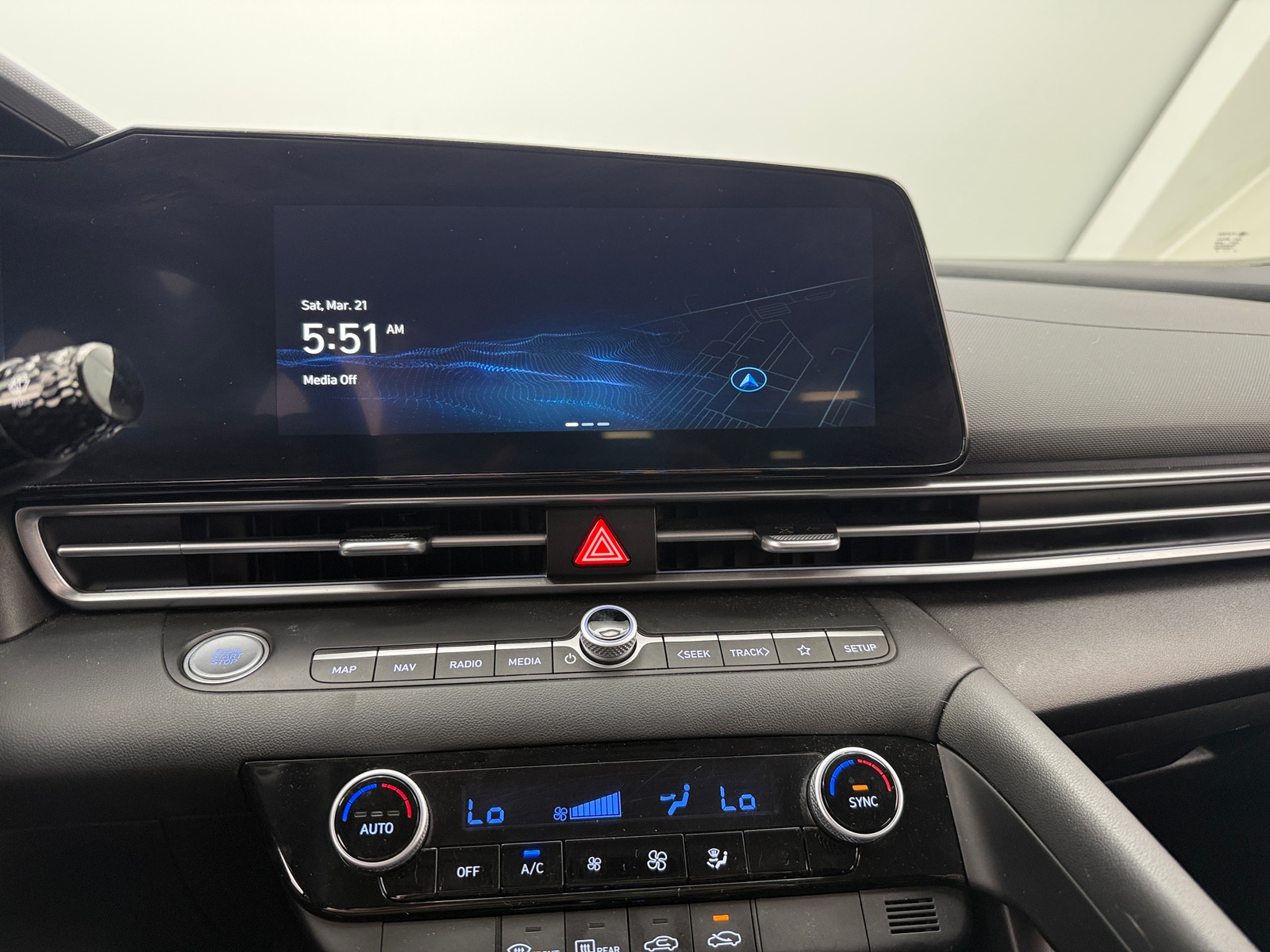 Thumbnail: 2024 Hyundai Elantra - 4