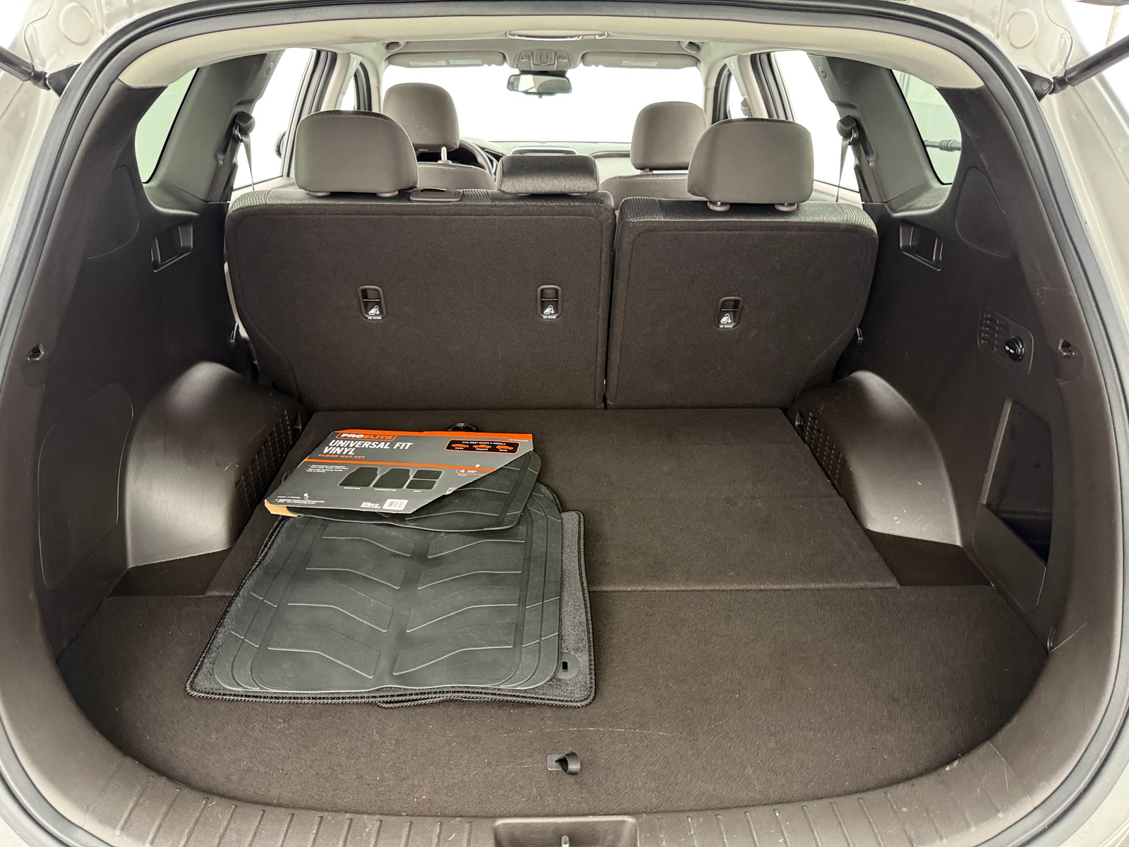 Thumbnail: 2020 Hyundai Santa Fe - 7