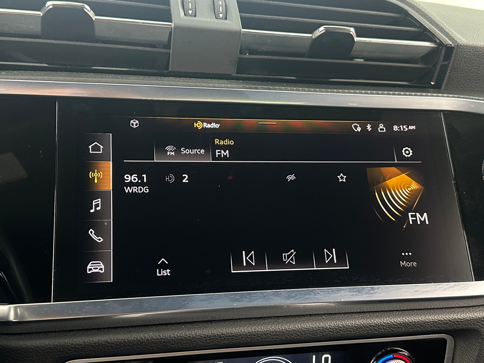 Thumbnail: 2023 Audi Q3 - 3