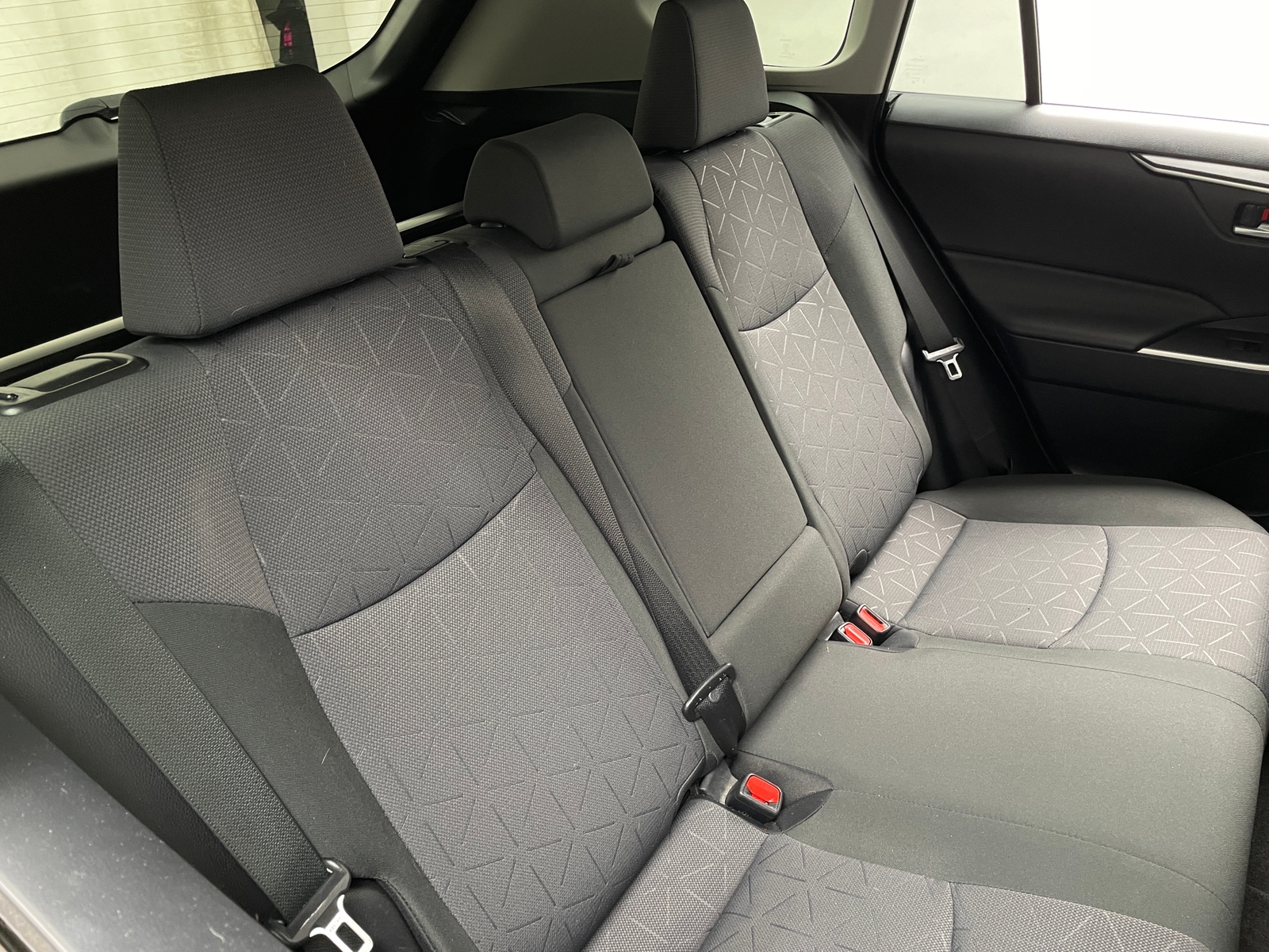 Thumbnail: 2019 Toyota RAV4 - 6