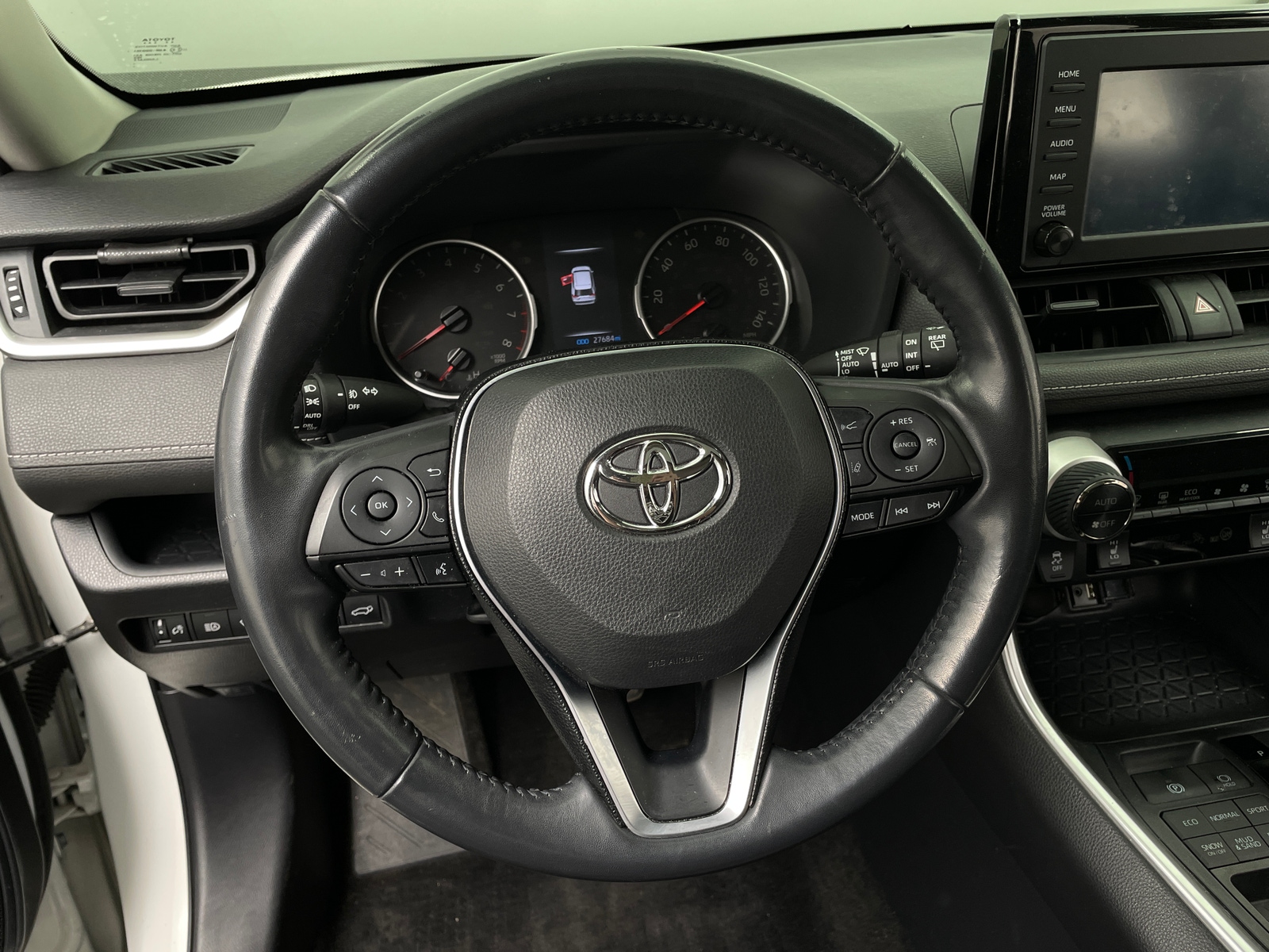 Thumbnail: 2019 Toyota RAV4 - 5