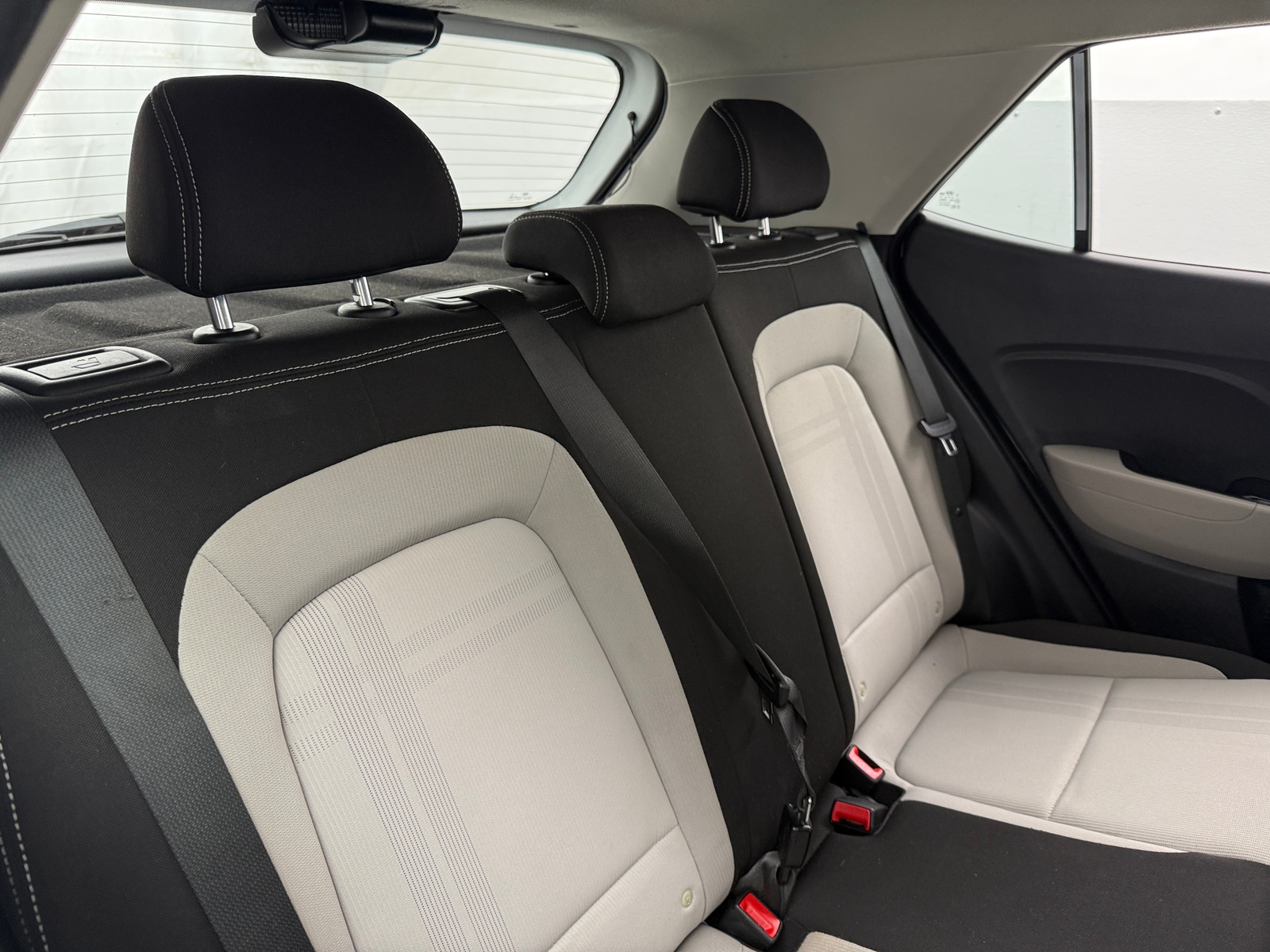 Thumbnail: 2021 Hyundai Venue - 6