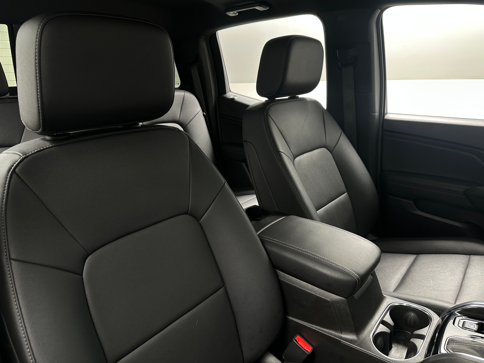 Thumbnail: 2023 GMC Canyon - 2