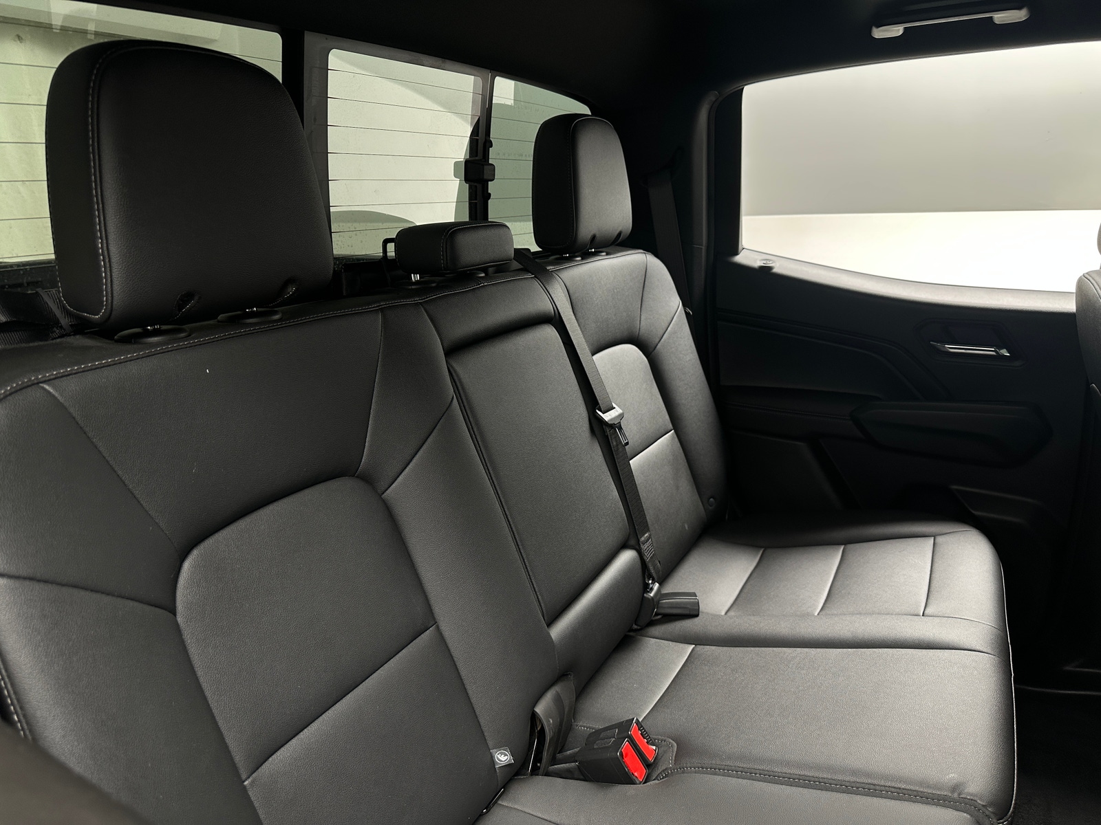 Thumbnail: 2023 GMC Canyon - 6