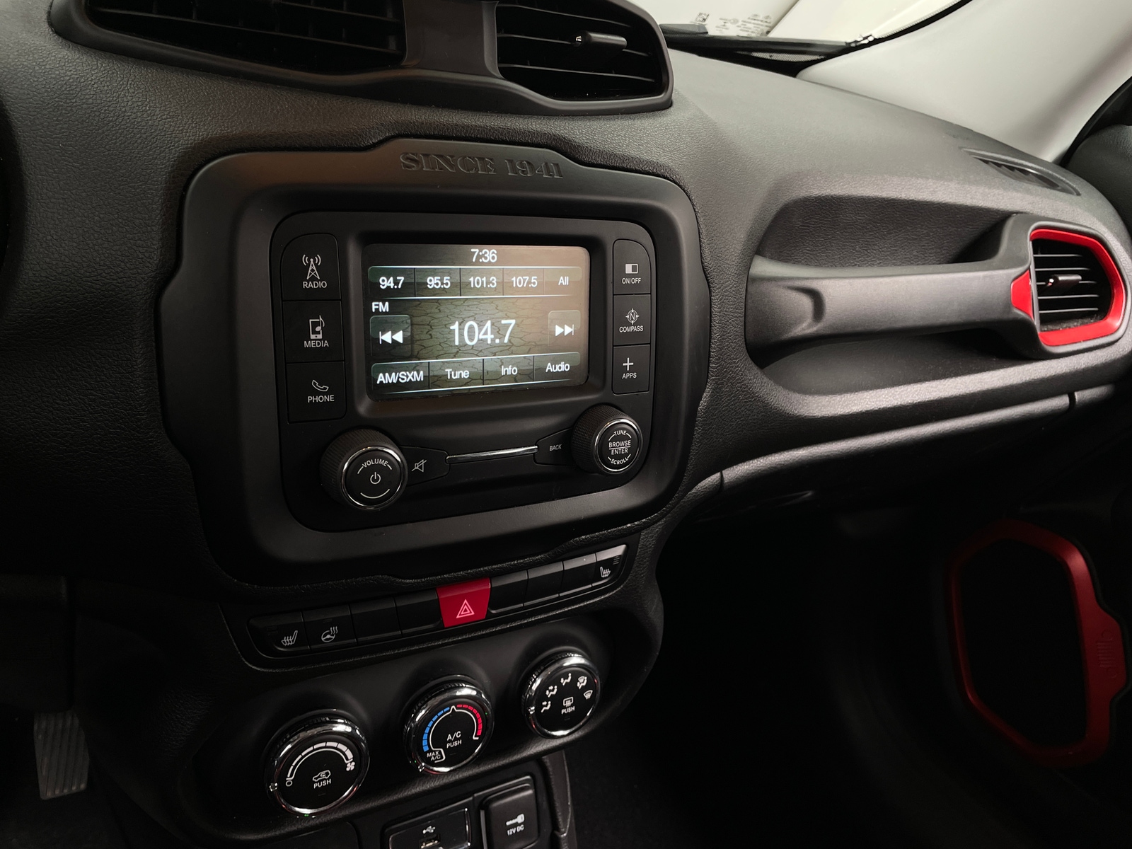 Thumbnail: 2017 Jeep Renegade - 4