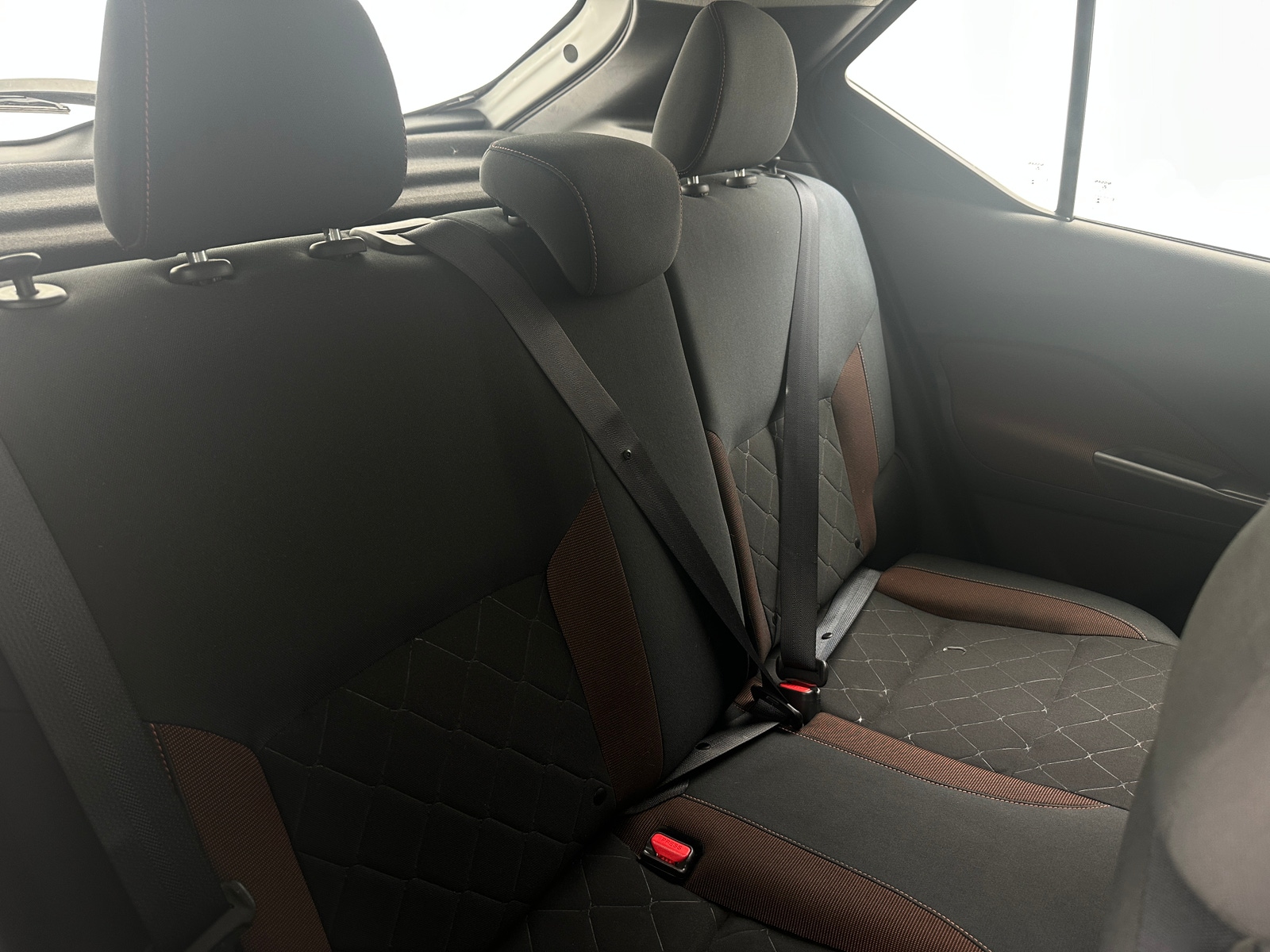 Thumbnail: 2019 Nissan Kicks - 6