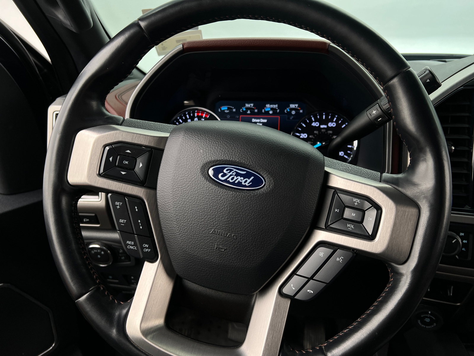 Thumbnail: 2022 Ford Econoline - 4