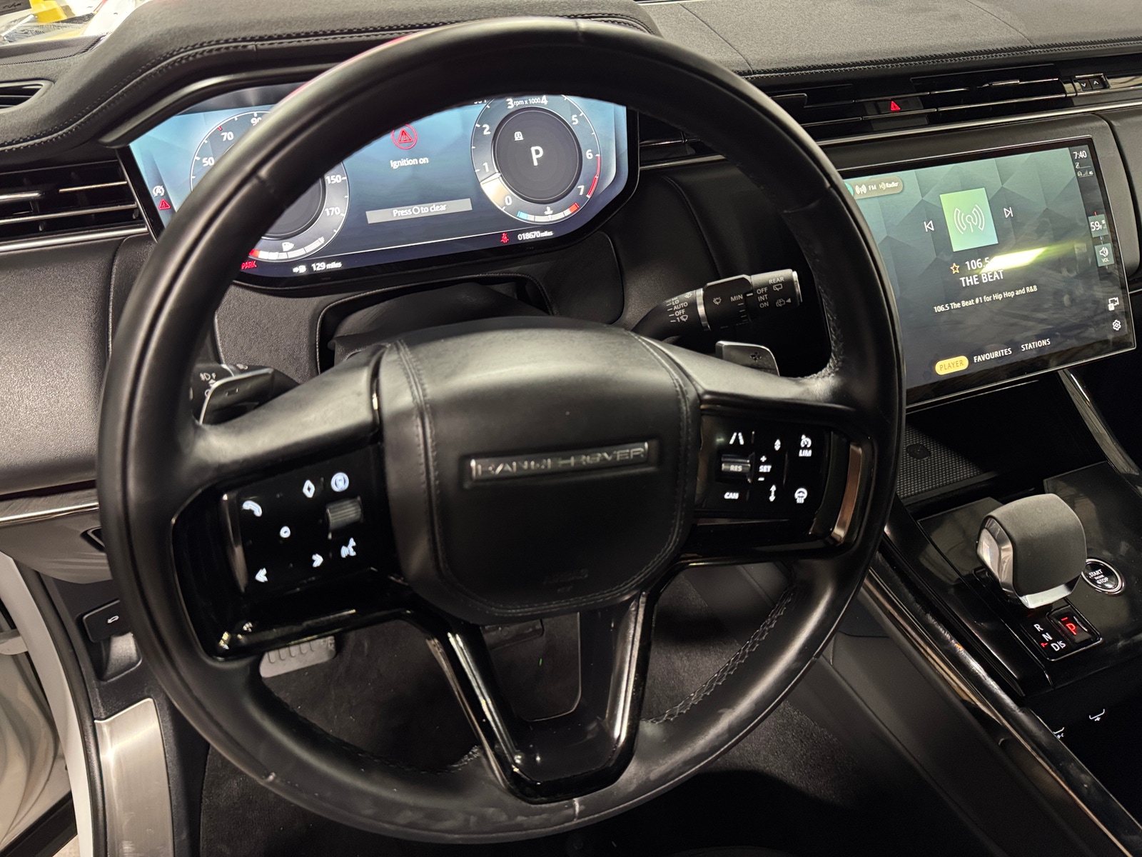 Thumbnail: 2024 Land Rover Range Rover Sport - 4