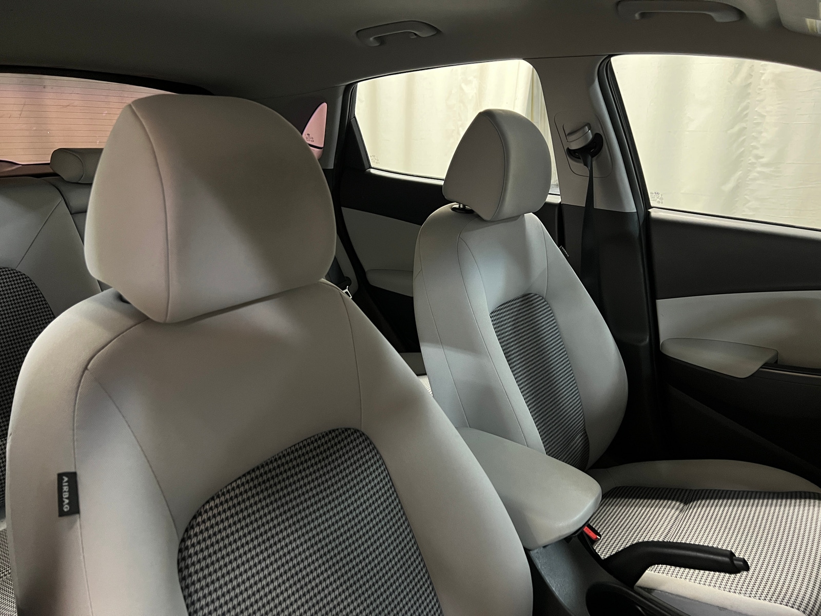 Thumbnail: 2022 Hyundai Kona - 2