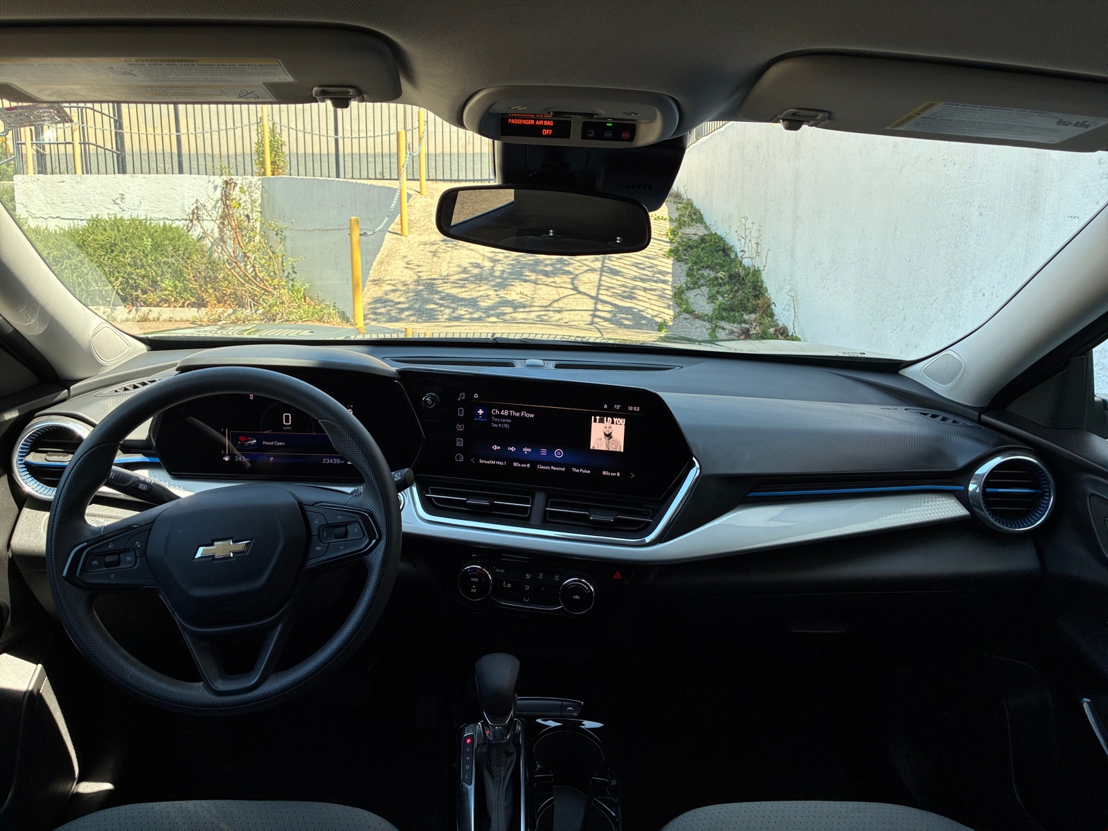 Thumbnail: 2025 Chevrolet Trax - 3