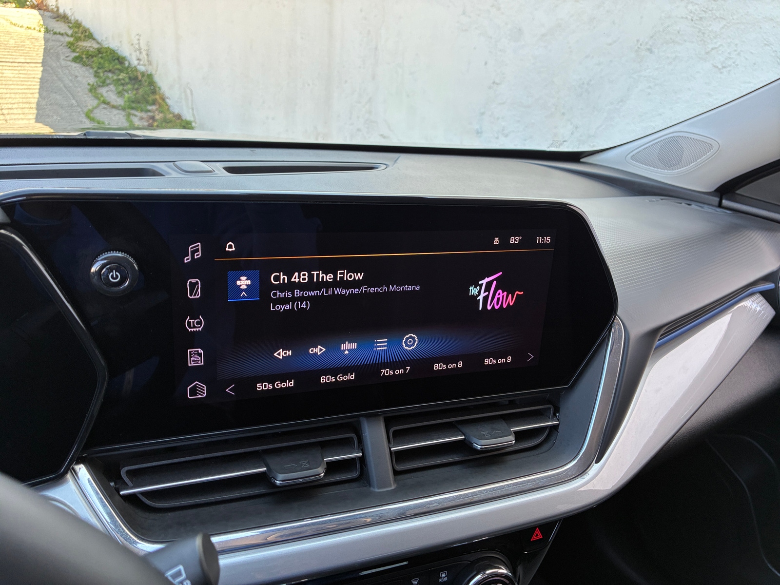 Thumbnail: 2025 Chevrolet Trax - 4