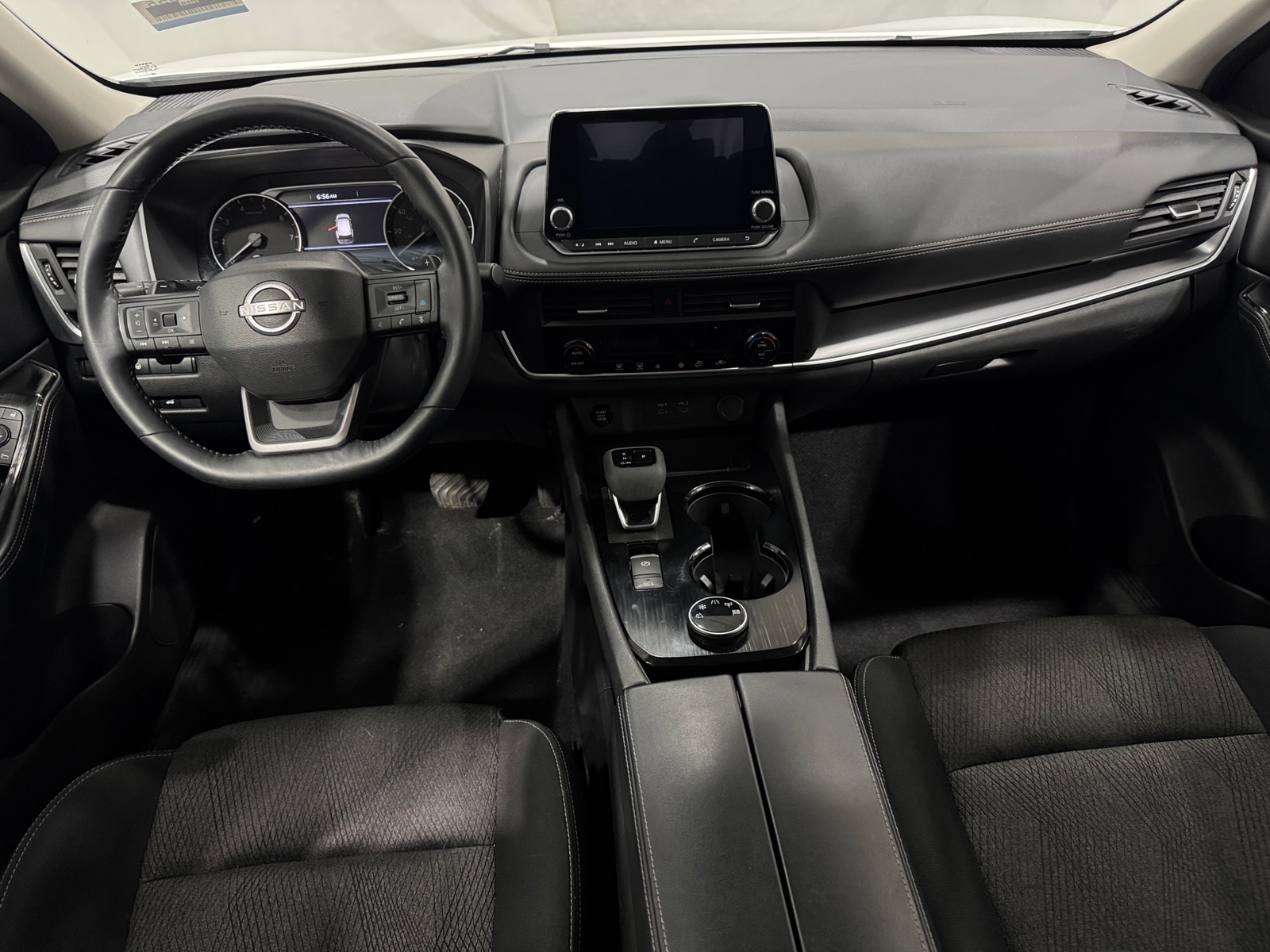 Thumbnail: 2025 Nissan Rogue - 3