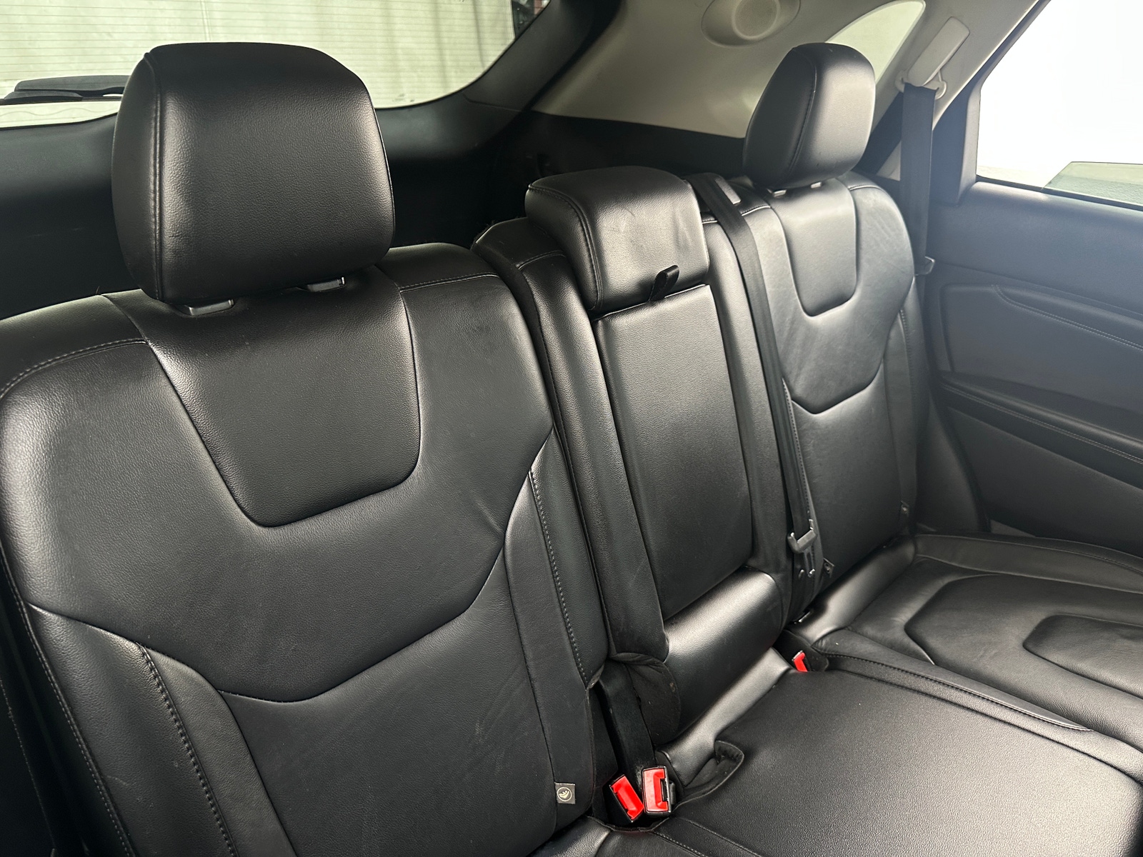 Thumbnail: 2016 Ford Edge - 5