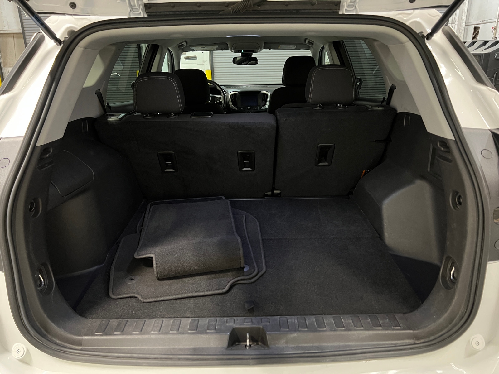 Thumbnail: 2024 GMC Terrain - 7