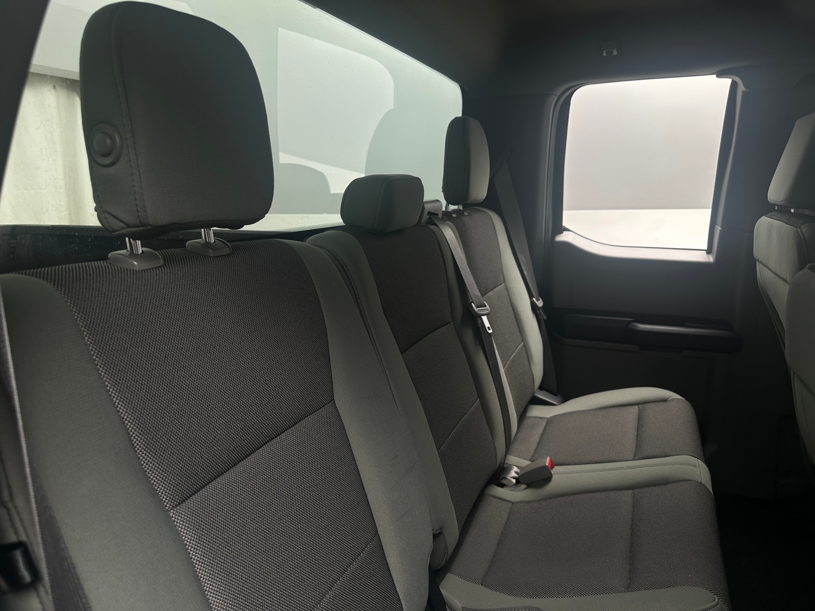 Thumbnail: 2018 Ford Econoline - 6