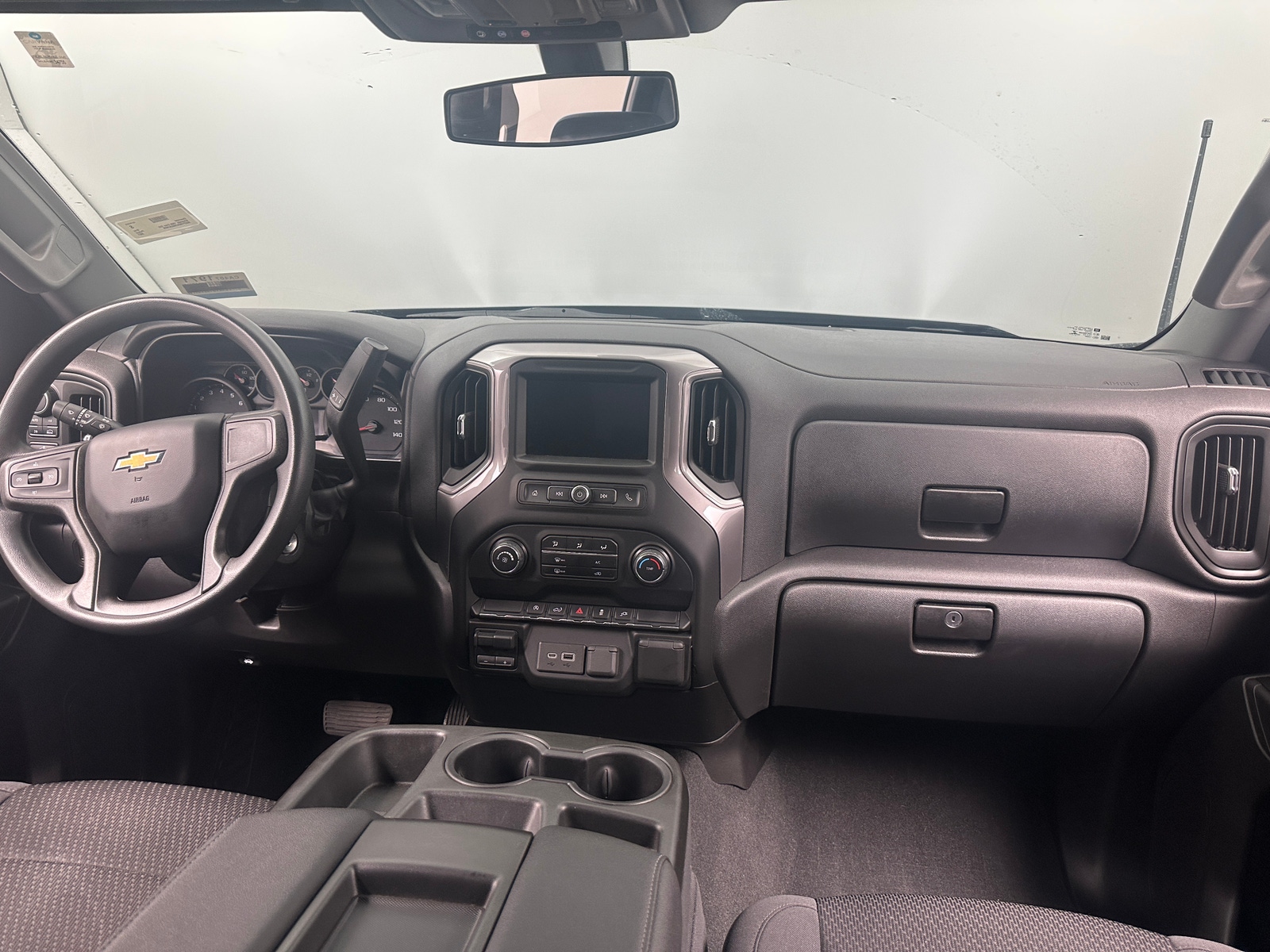 Thumbnail: 2021 Chevrolet Silverado 1500 - 3