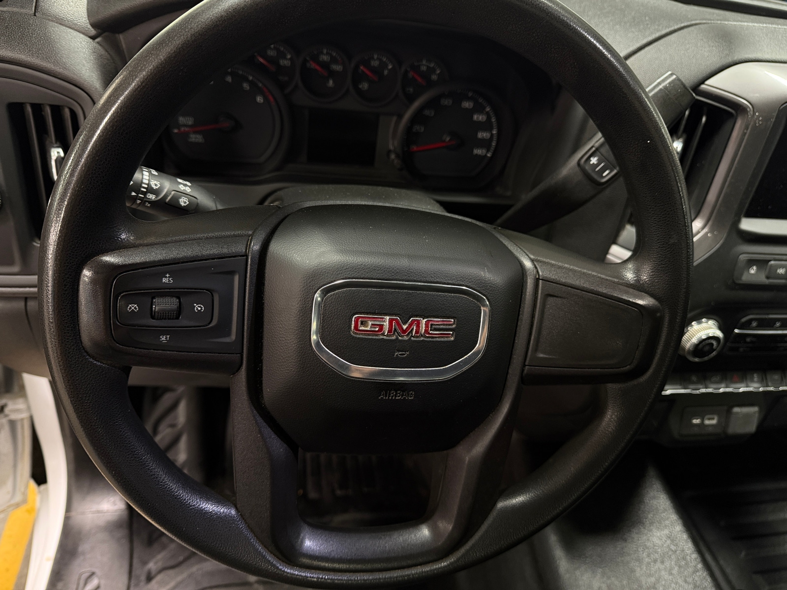 Thumbnail: 2022 GMC Sierra 1500 - 5