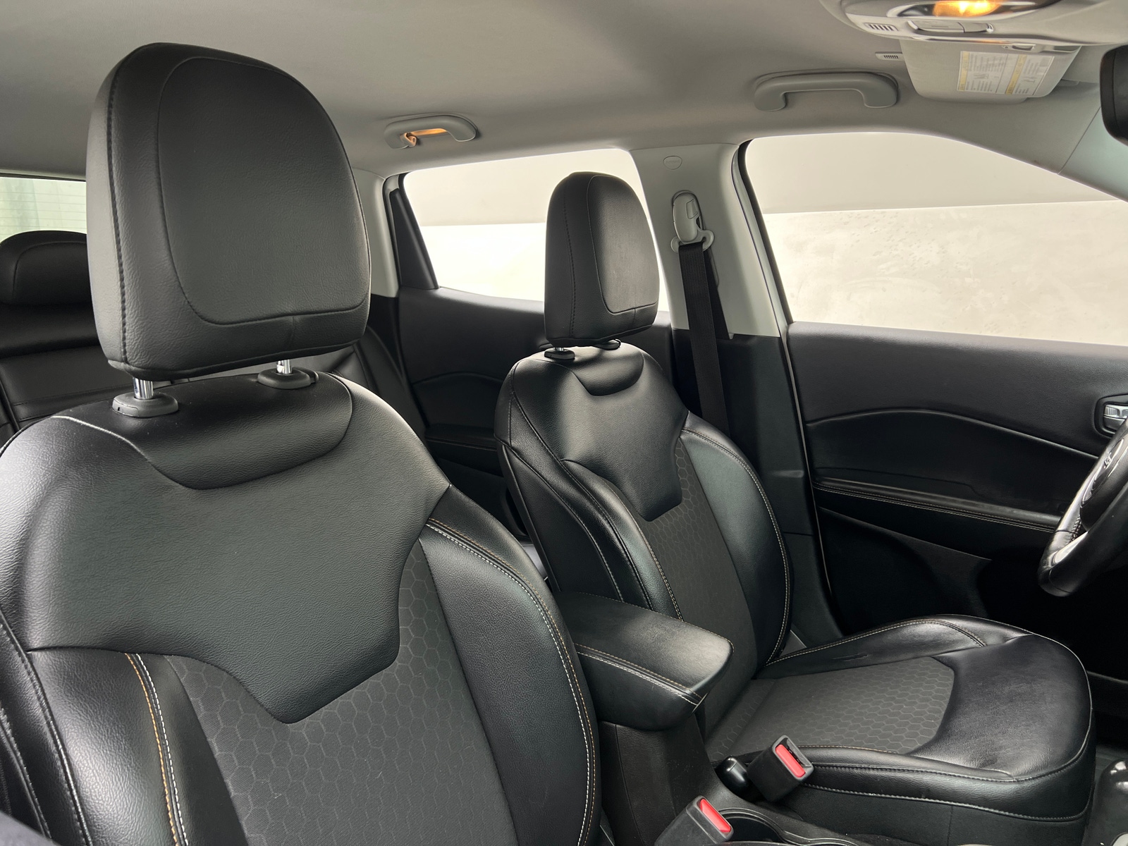 Thumbnail: 2018 Jeep Compass - 2