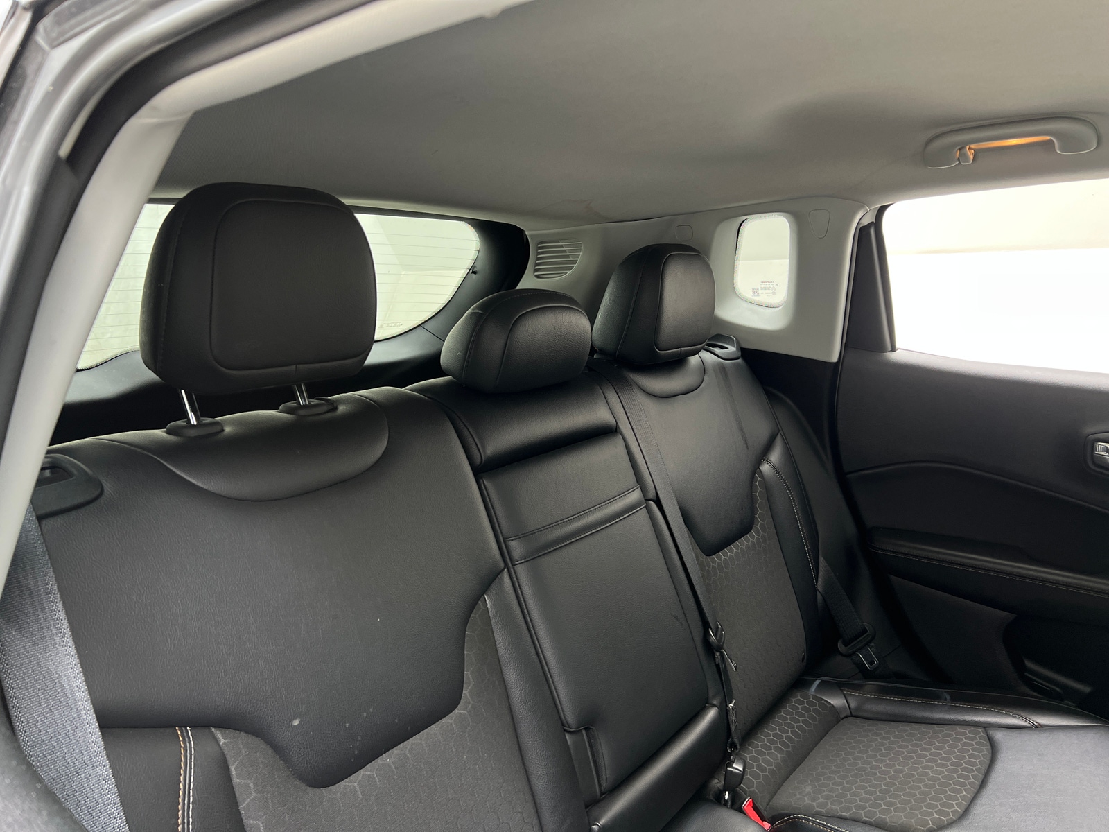 Thumbnail: 2018 Jeep Compass - 6