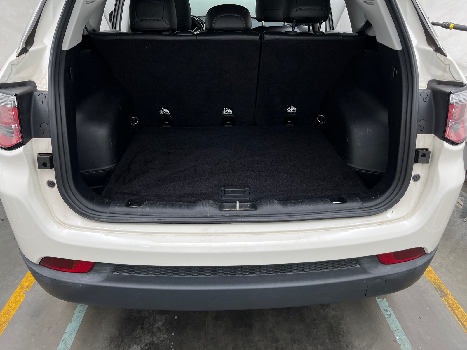 Thumbnail: 2018 Jeep Compass - 7