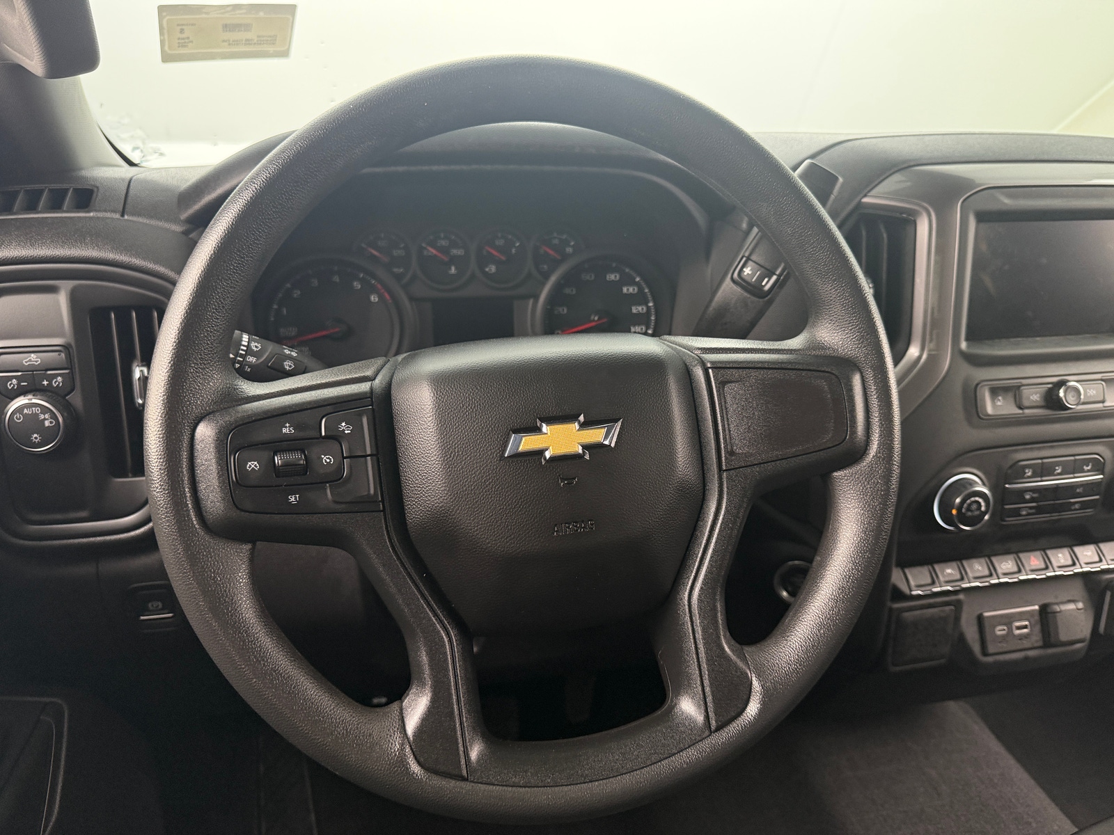 Thumbnail: 2024 Chevrolet Silverado 1500 - 5