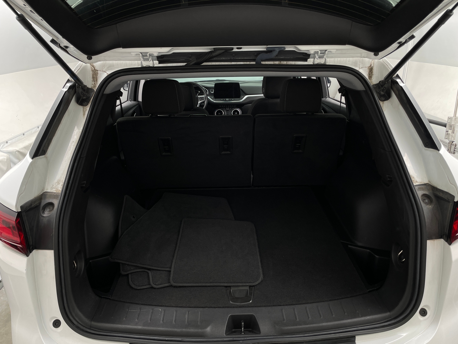 Thumbnail: 2023 Chevrolet Blazer - 7