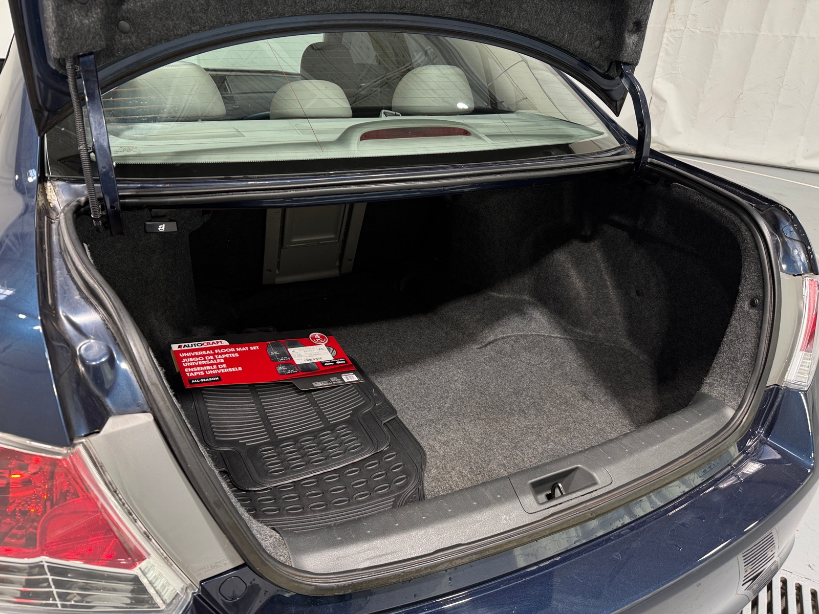 Thumbnail: 2010 Honda Accord - 6