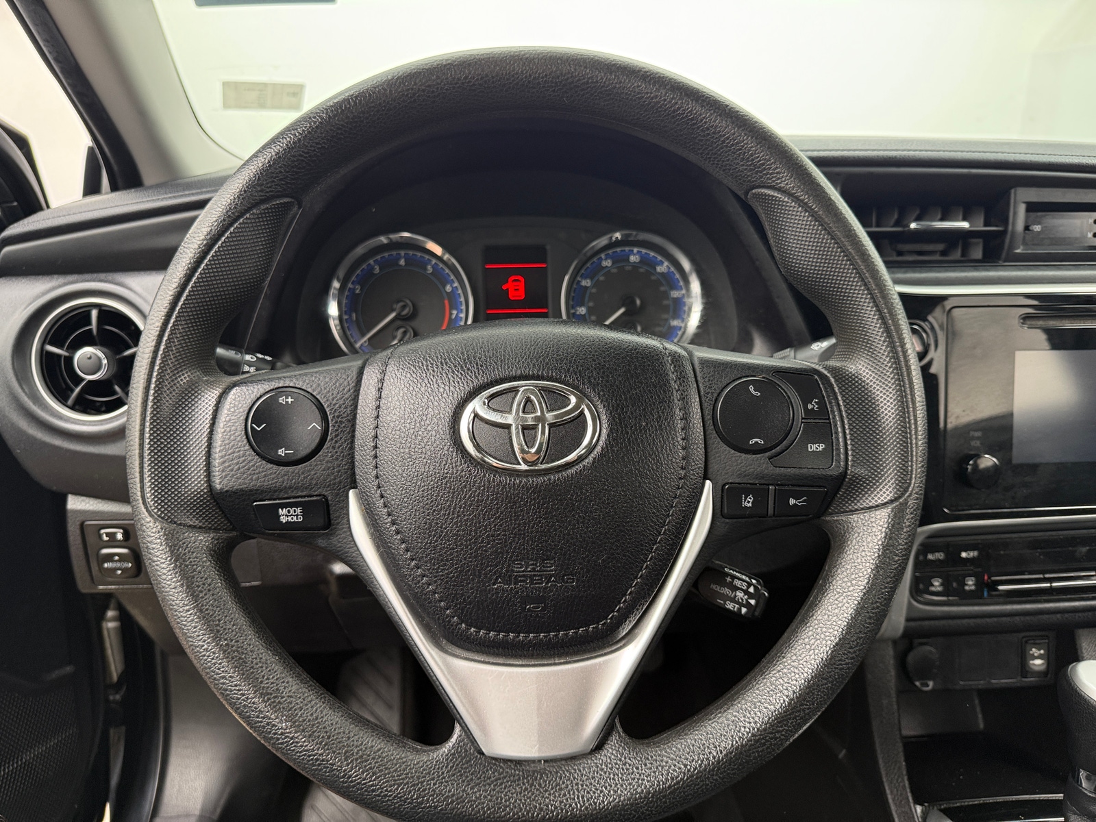 Thumbnail: 2017 Toyota Corolla - 5