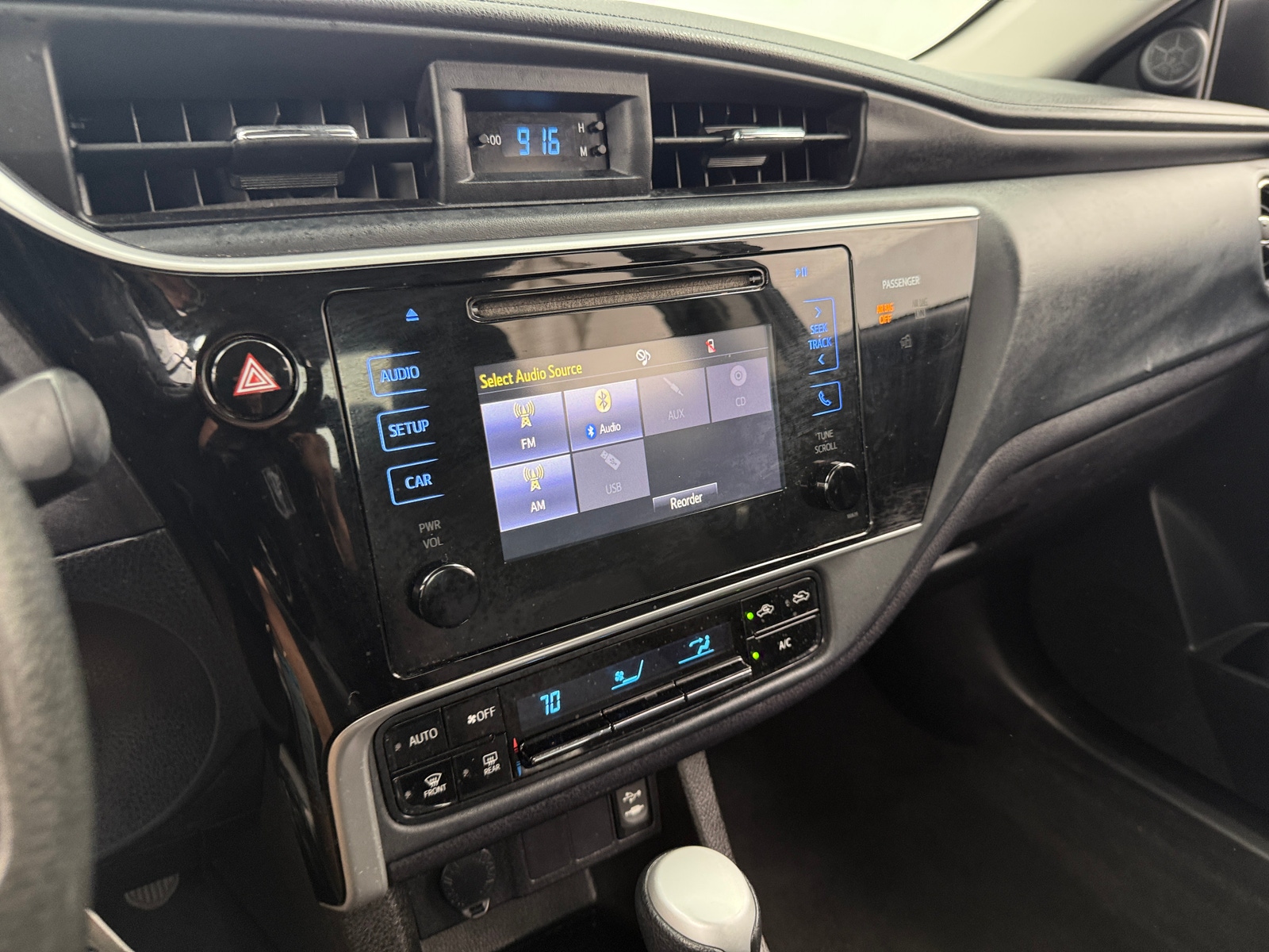 Thumbnail: 2017 Toyota Corolla - 4