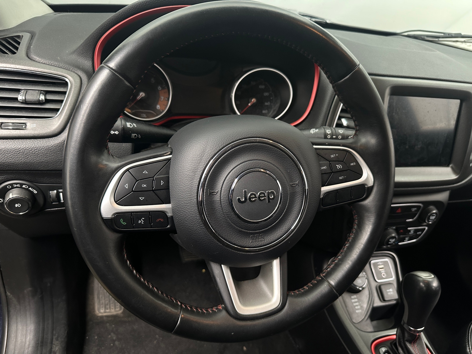 Thumbnail: 2019 Jeep Compass - 4