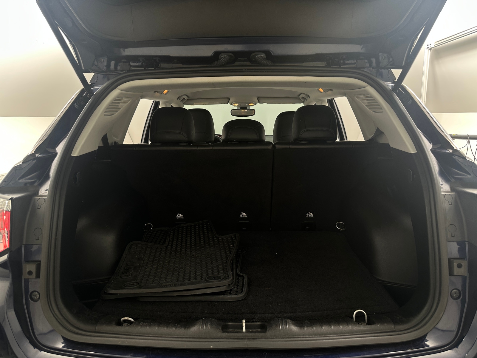 Thumbnail: 2019 Jeep Compass - 6