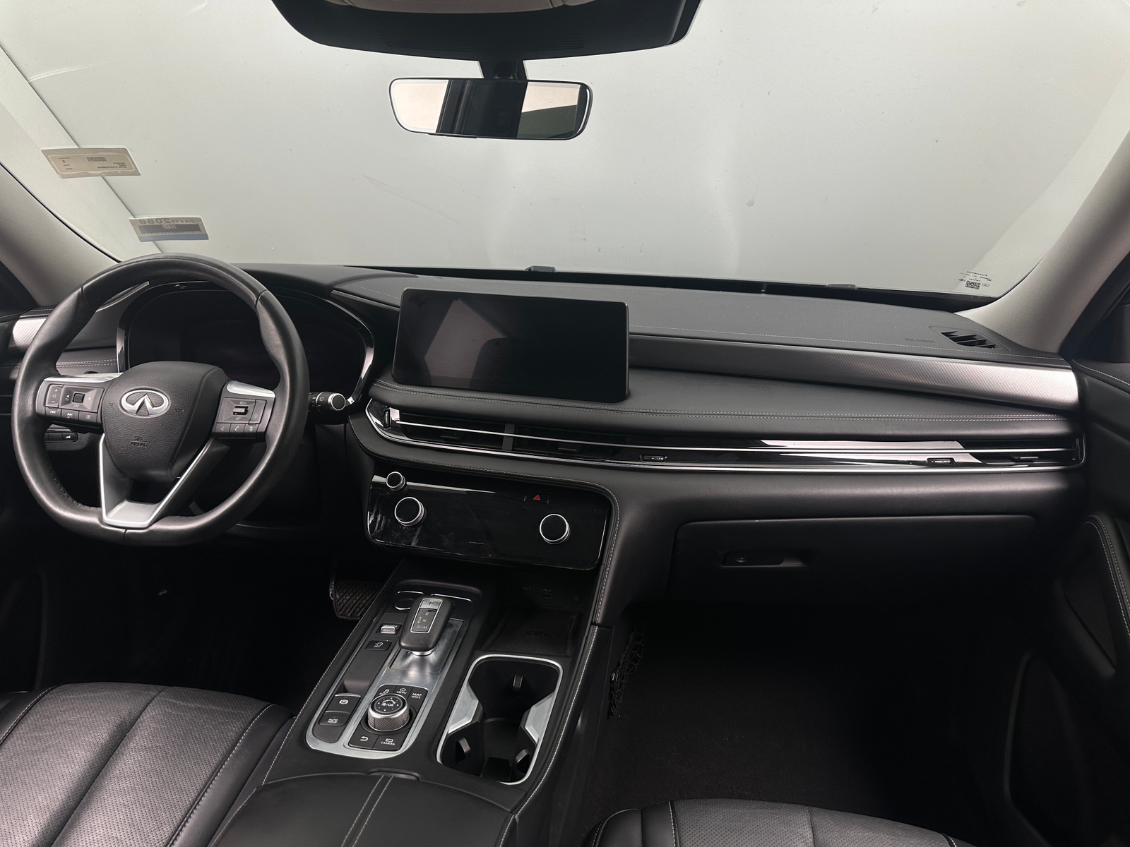 Thumbnail: 2023 INFINITI QX60 - 2