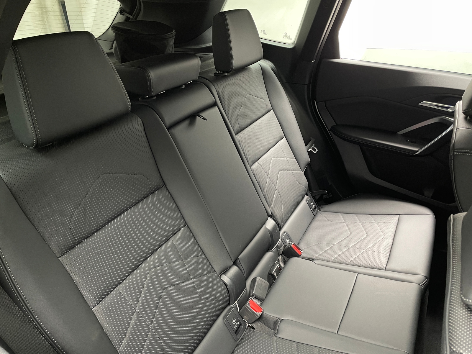 Thumbnail: 2026 BMW X1 - 5