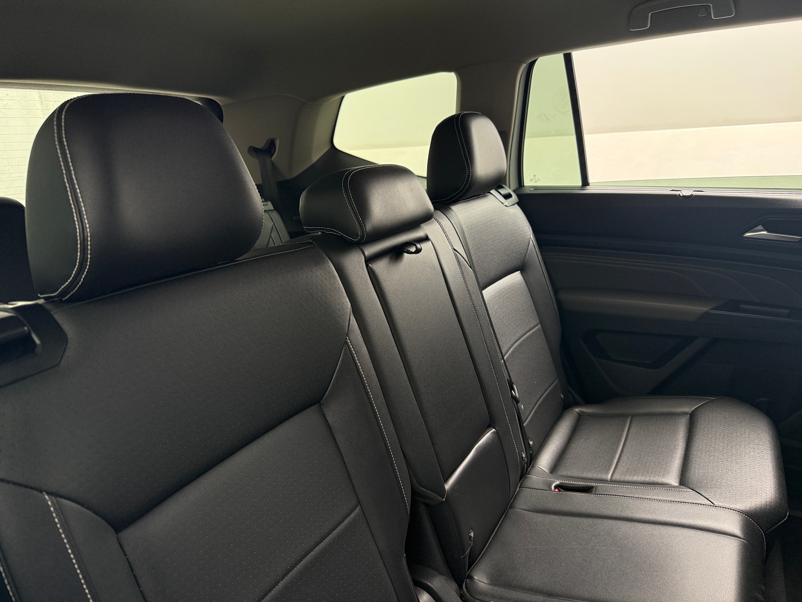 Thumbnail: 2021 Volkswagen Atlas - 5