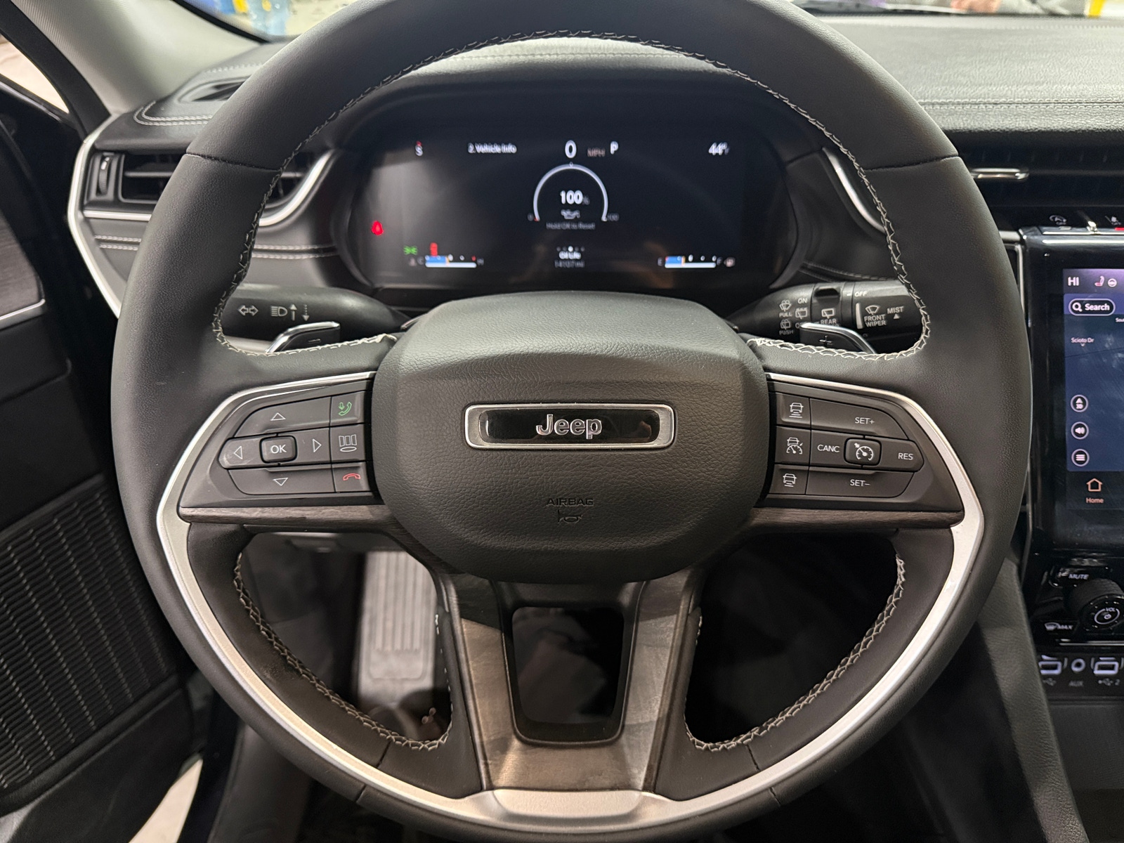 Thumbnail: 2023 Jeep Grand Cherokee - 5